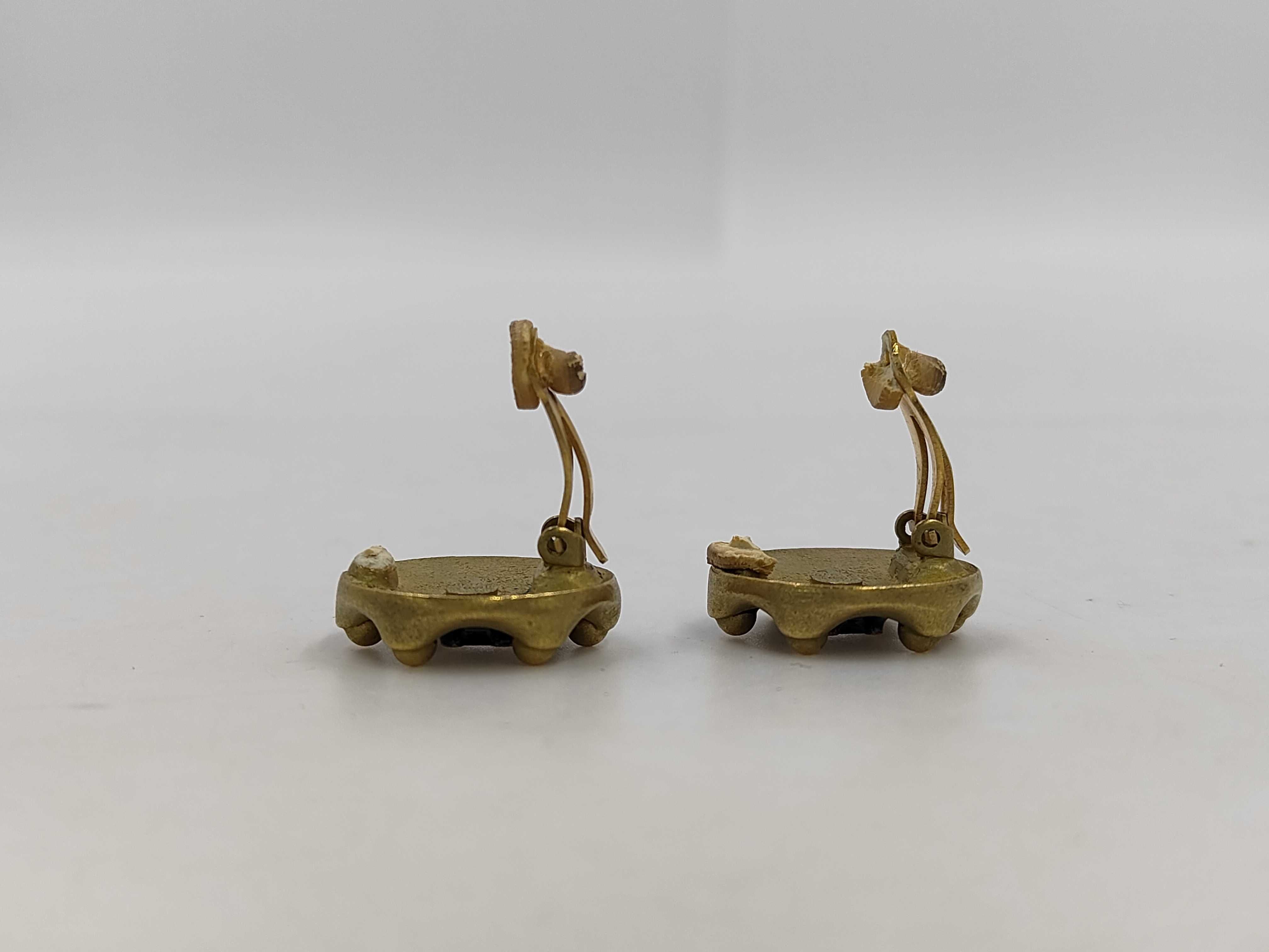 94P Earrings — view 2