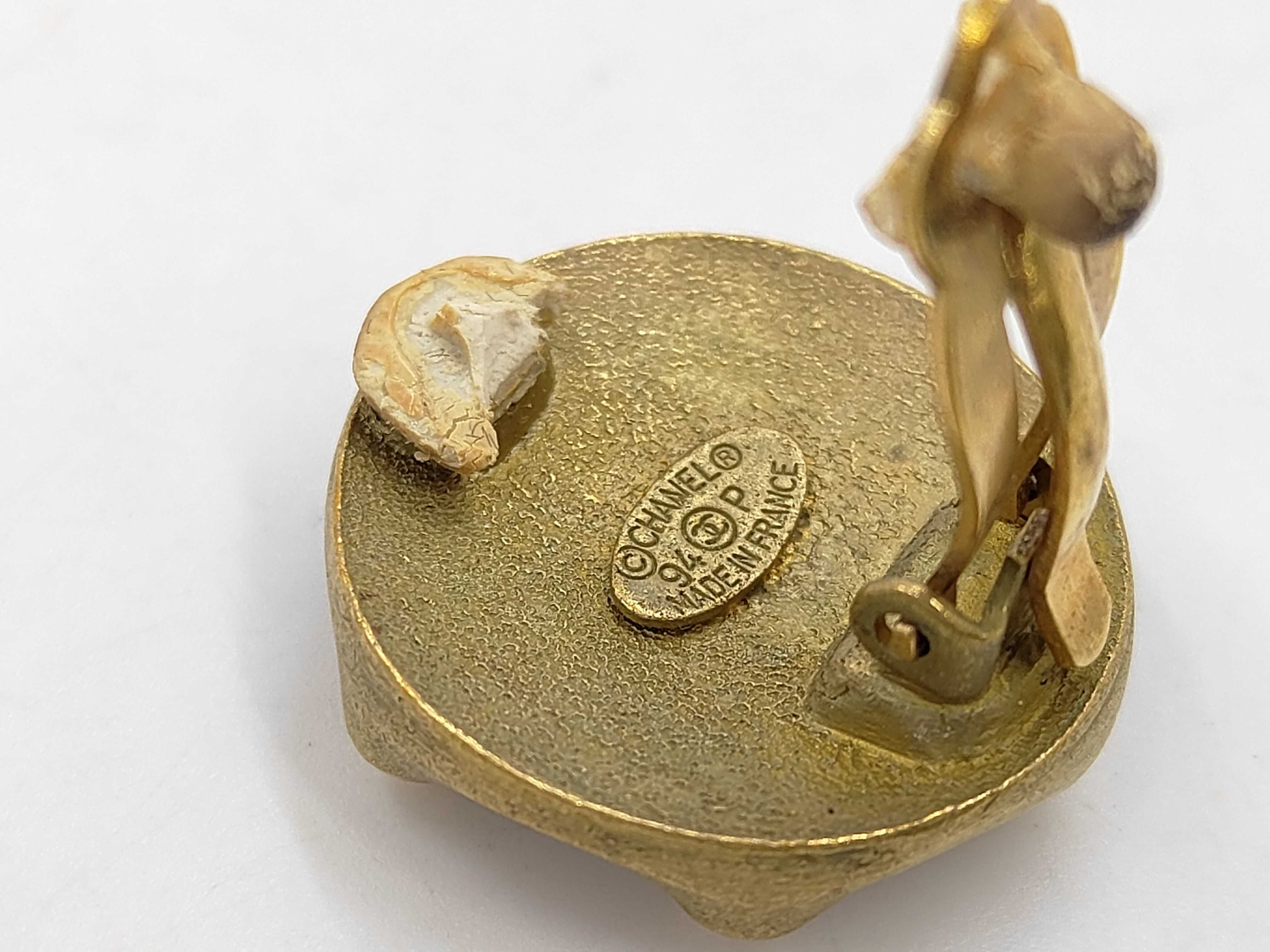 94P Earrings — view 3
