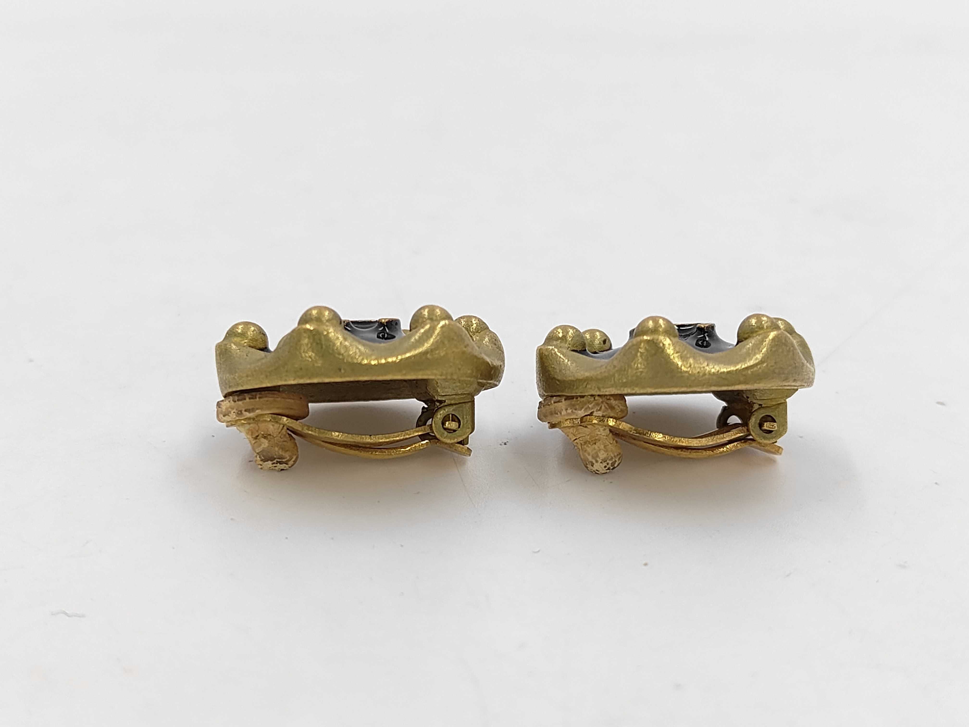 94P Earrings — view 4