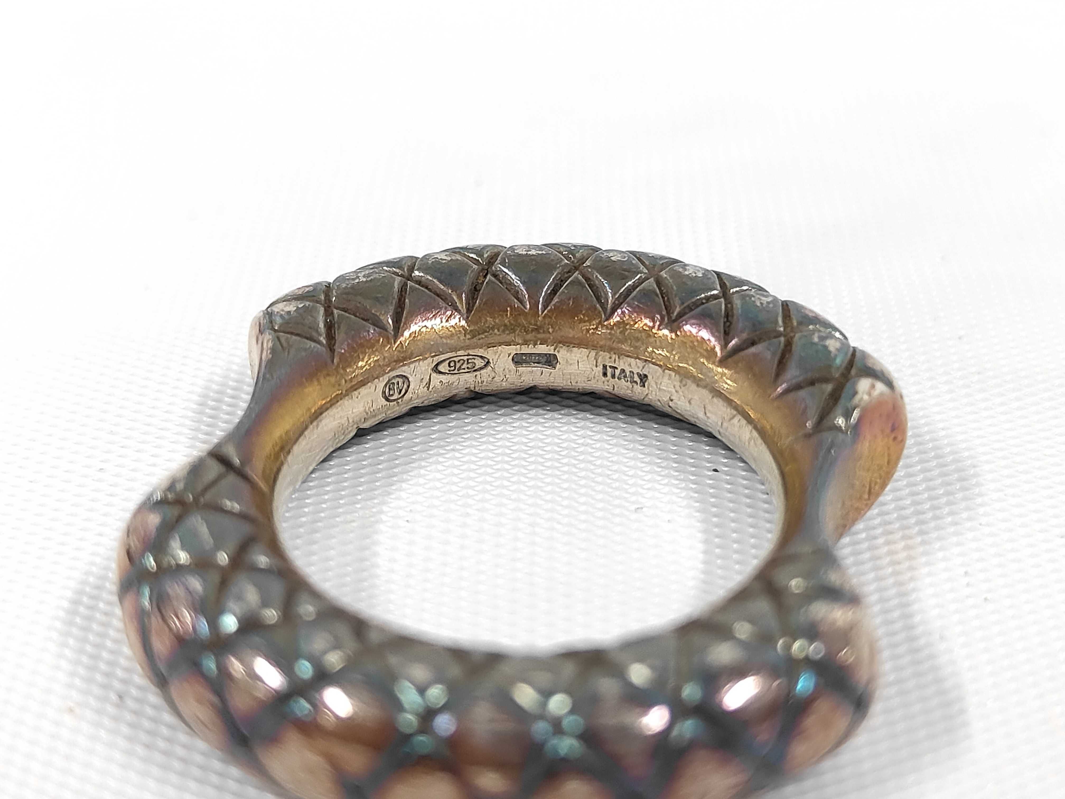 Ring / SV Ring — view 3
