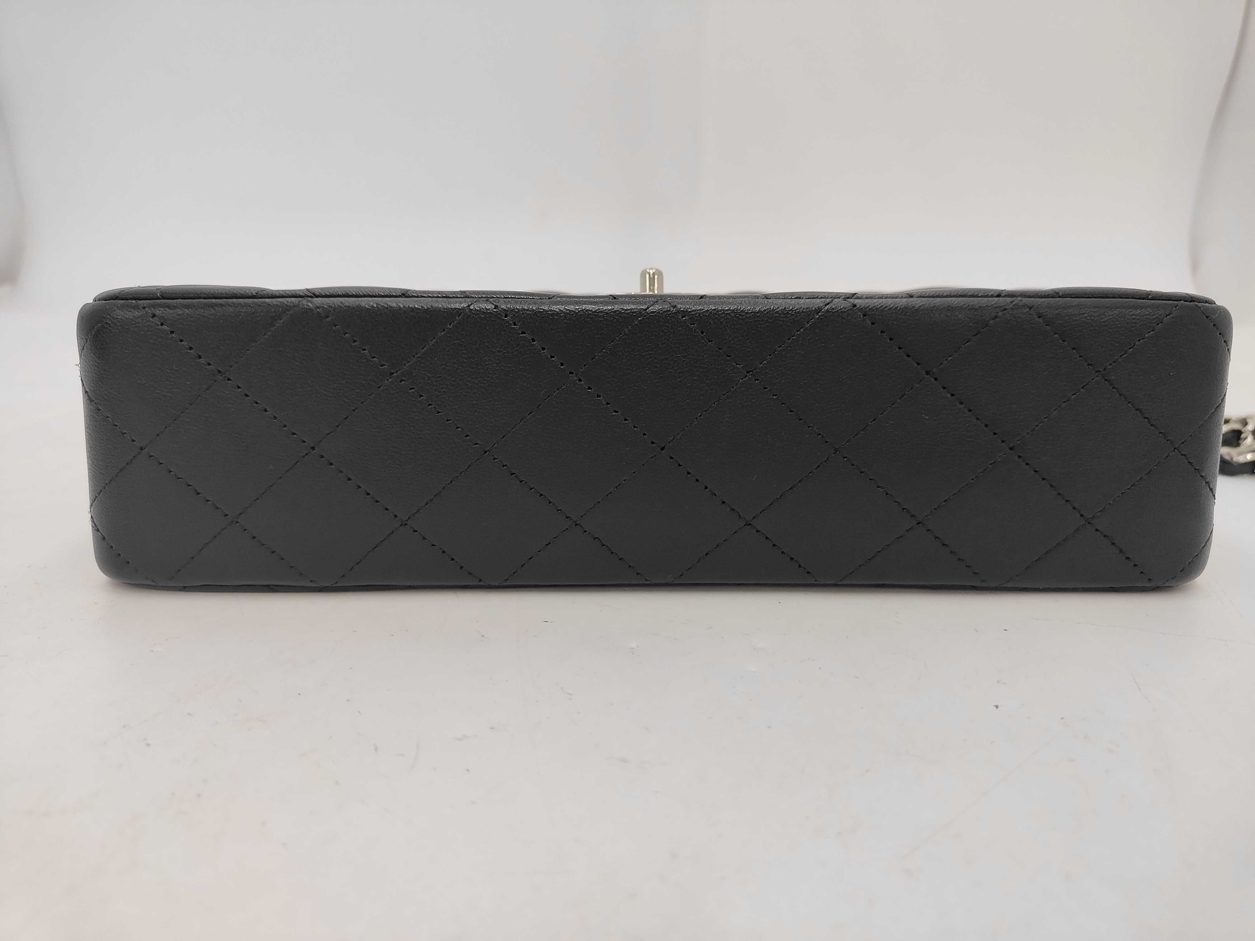 CF Chain Bag Medium Shoulder Bag — view 6