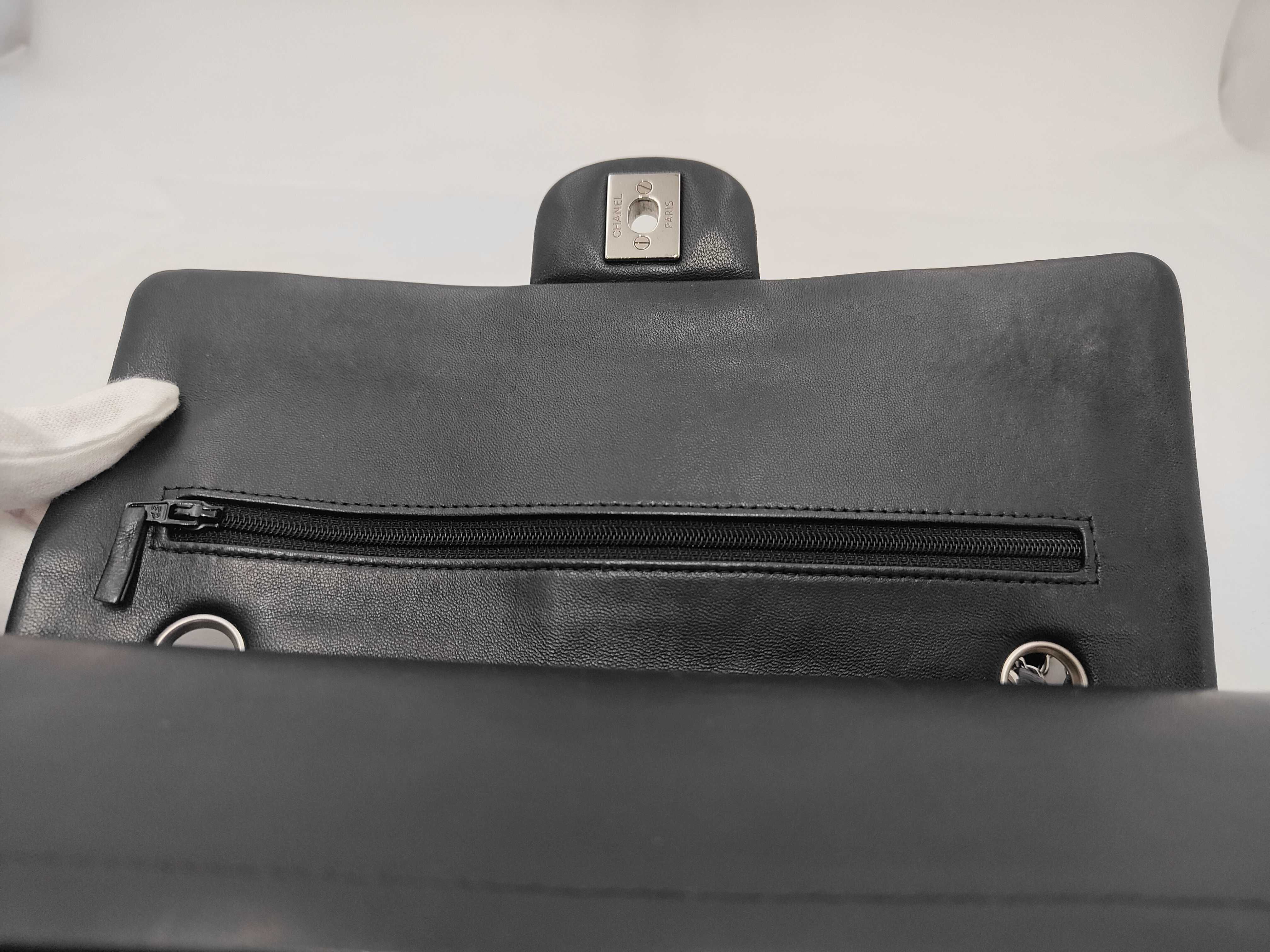 CF Chain Bag Medium Shoulder Bag — view 8