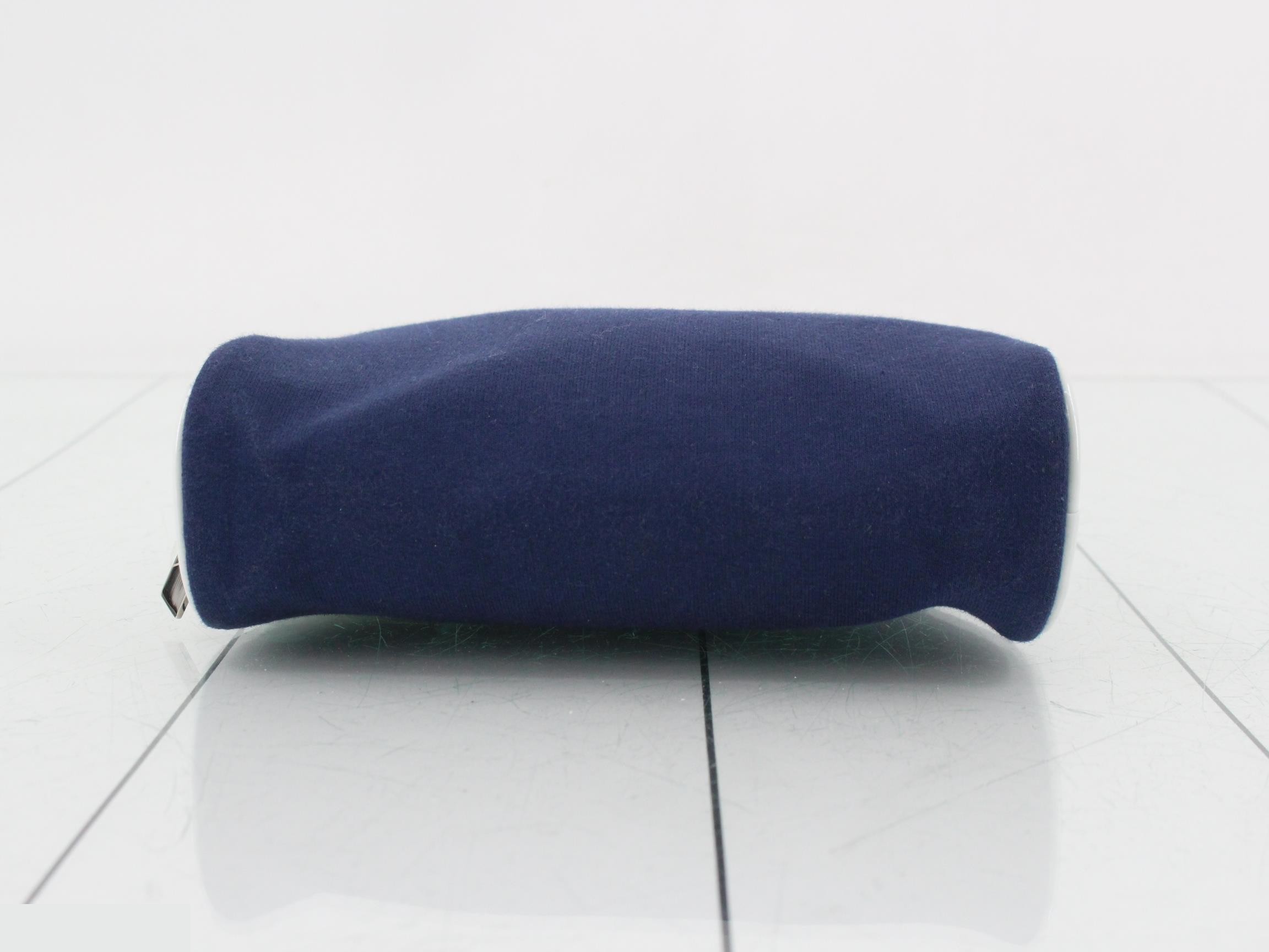 Pouch, navy — view 3