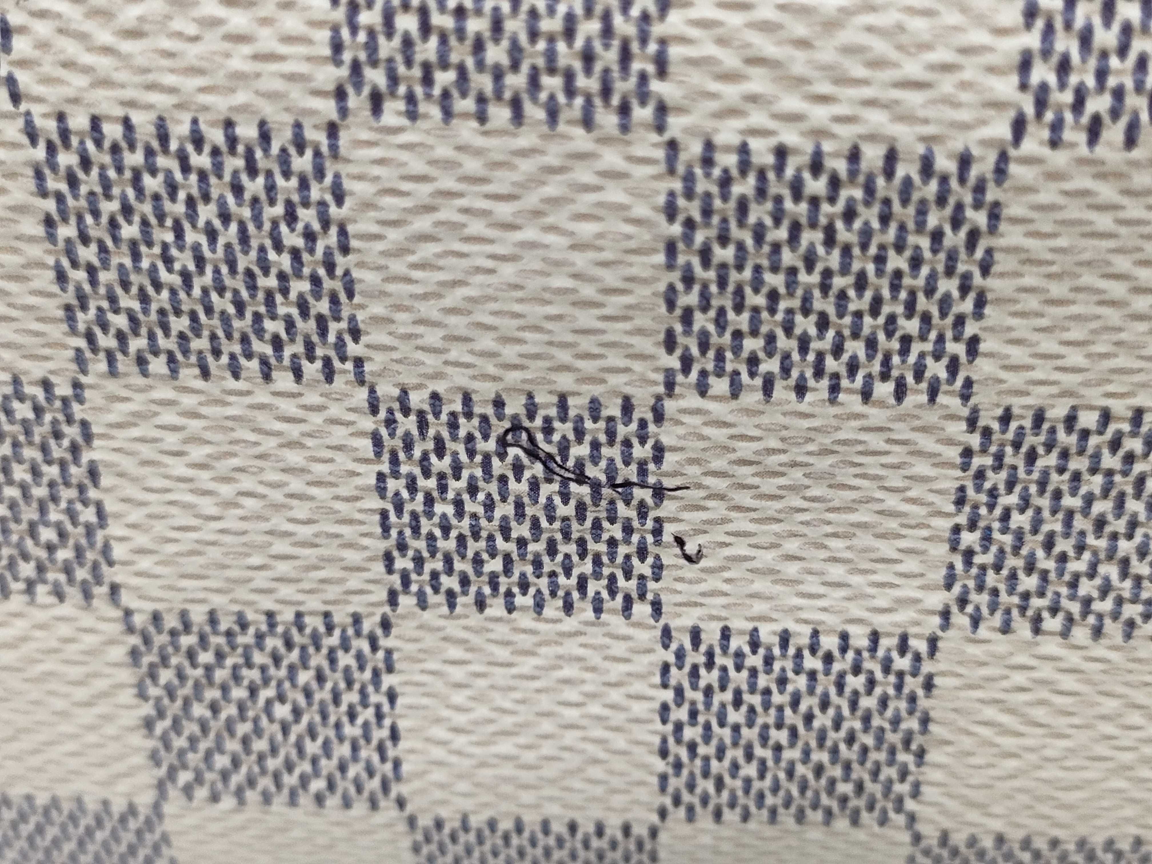 Damier Azur PH- Damier Azur Canvas Speedy 30 White N Handbag — view 5