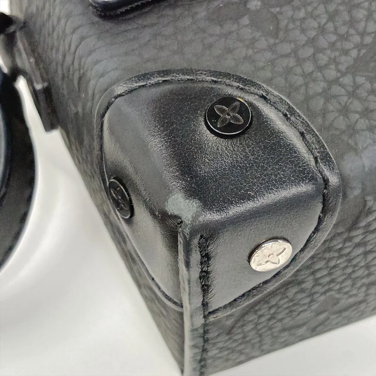 Taurillon Monogram Steamer Wearable Wallet M81746 Black (RFID detected) — view 10