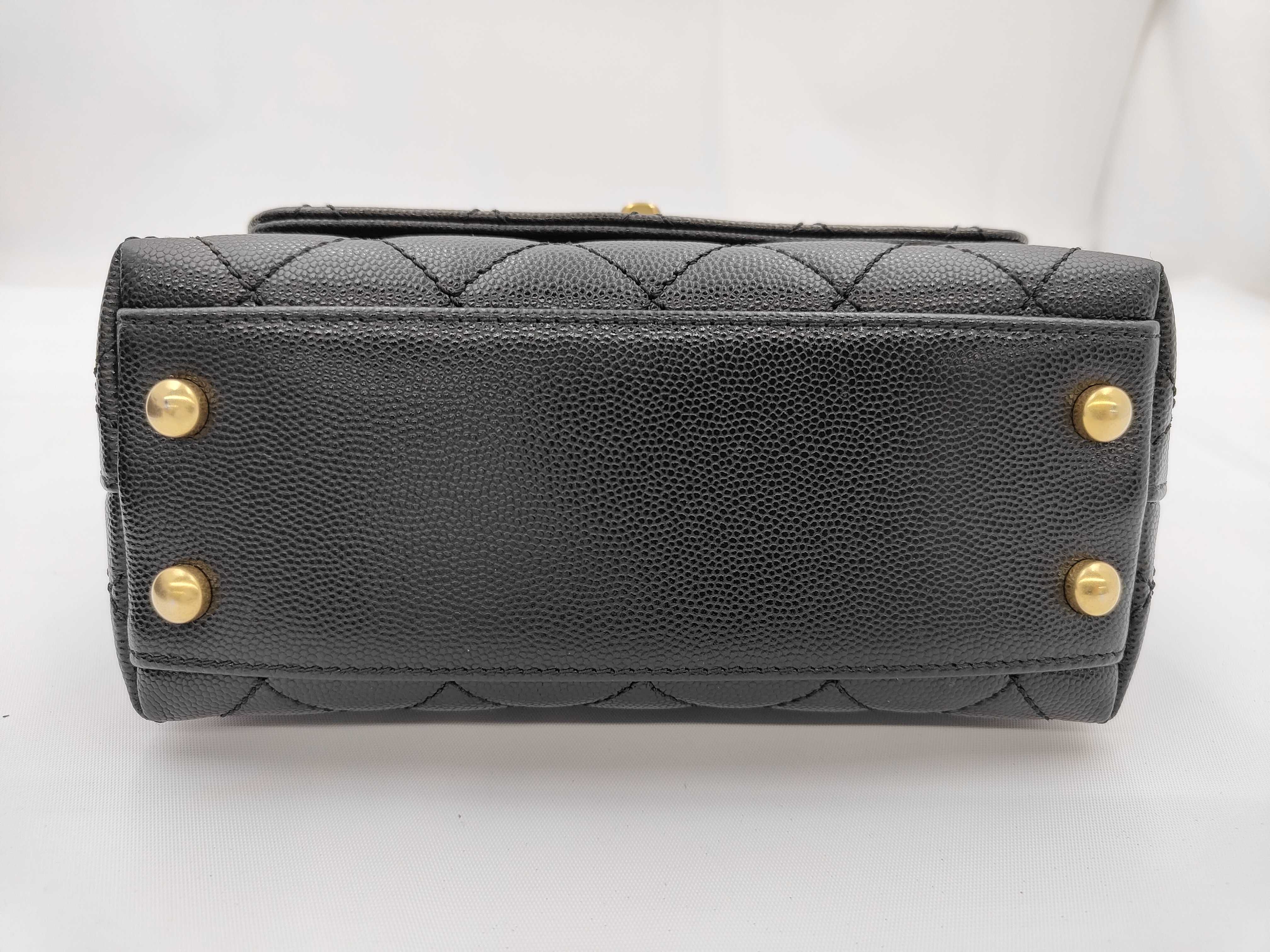 Coco Handle 19 XXS Chain Top Handle Matelassé Caviar Skin Black Gold Hardware AS2215 Shoulder Bag — view 5