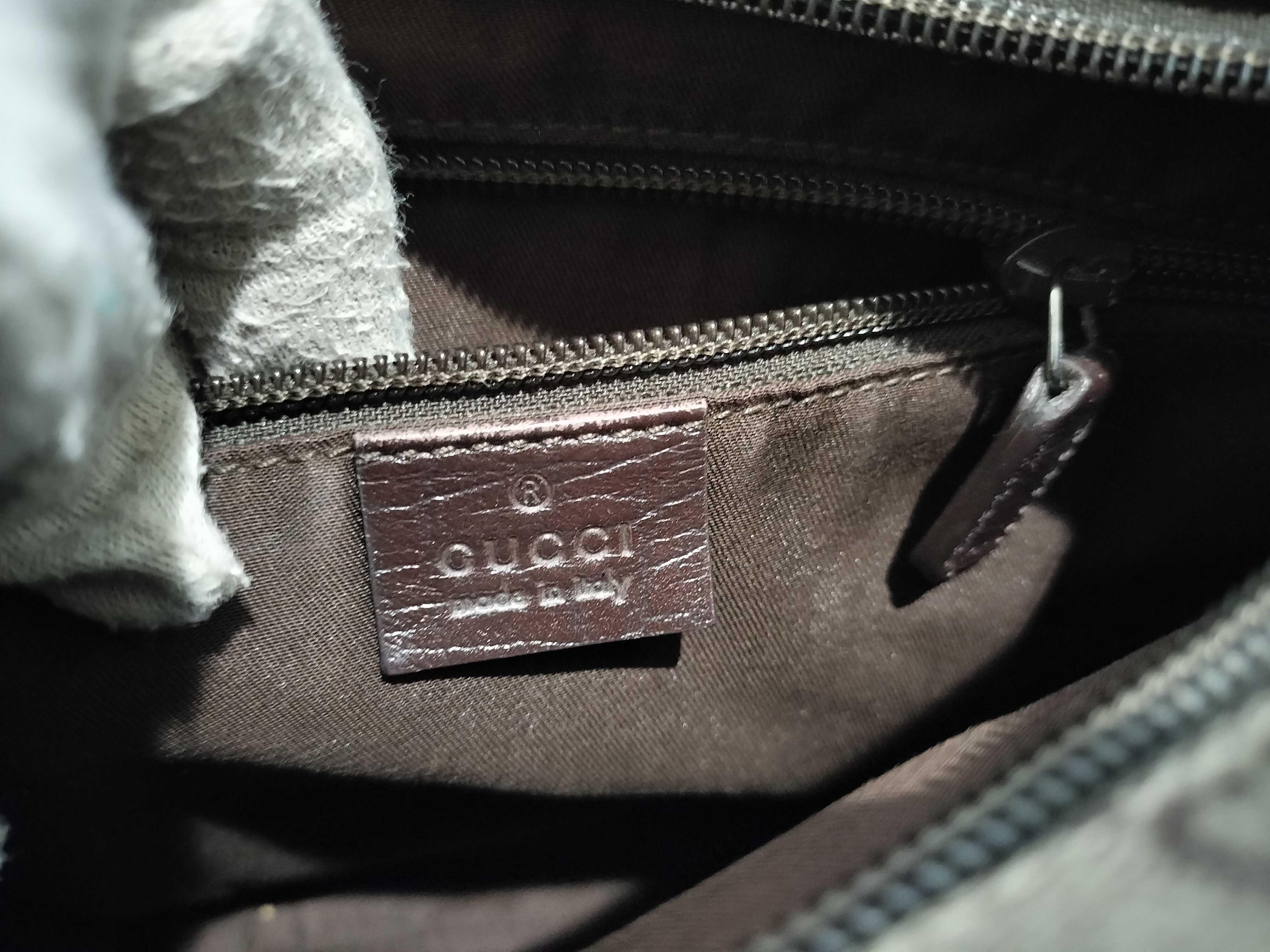 GG Supreme Shoulder Bag 141626204046 Shoulder Bag — view 12