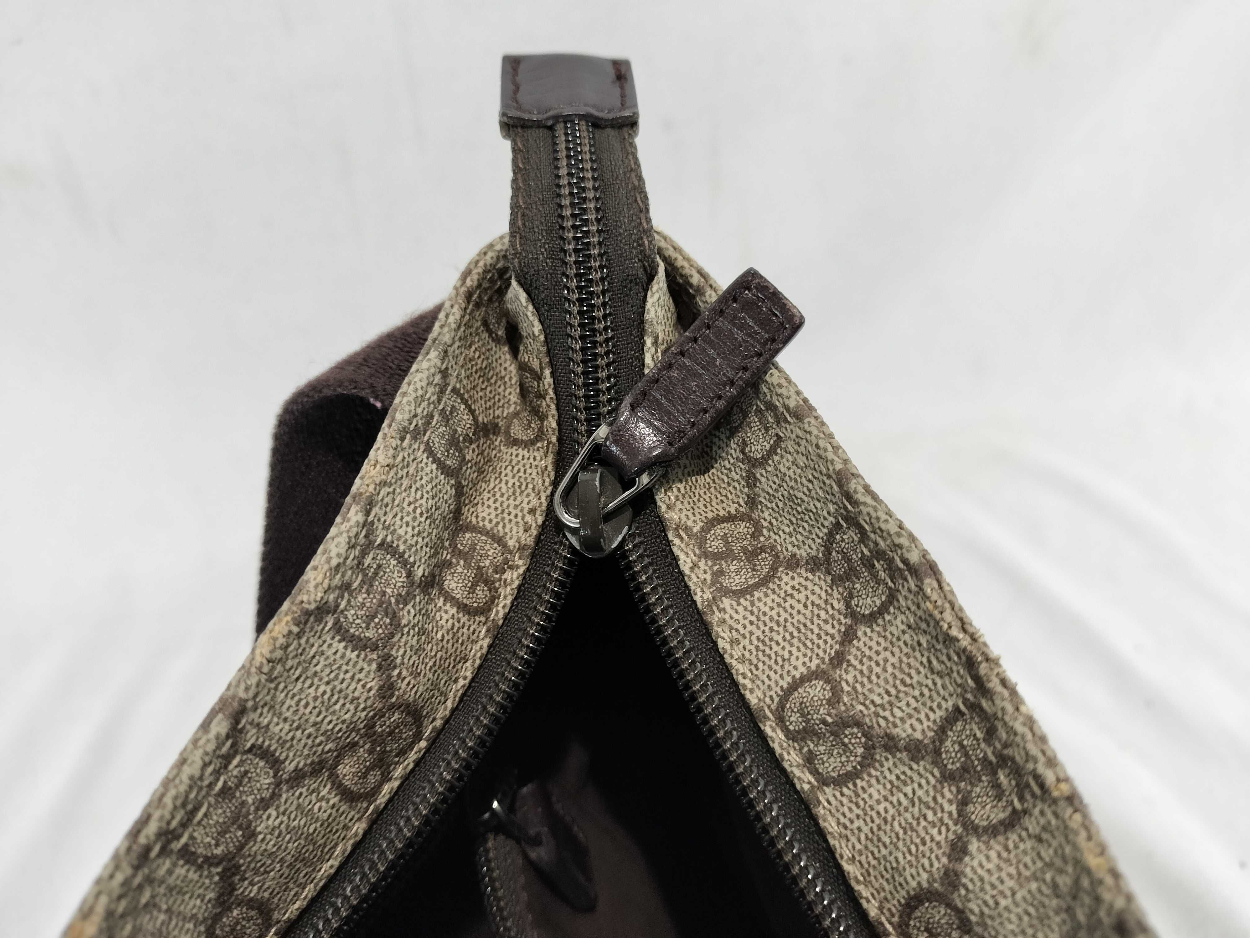 GG Supreme Shoulder Bag 141626204046 Shoulder Bag — view 13