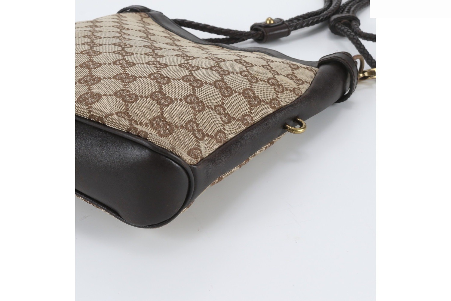 GG Canvas 109106 Leather Shoulder Bag — view 4