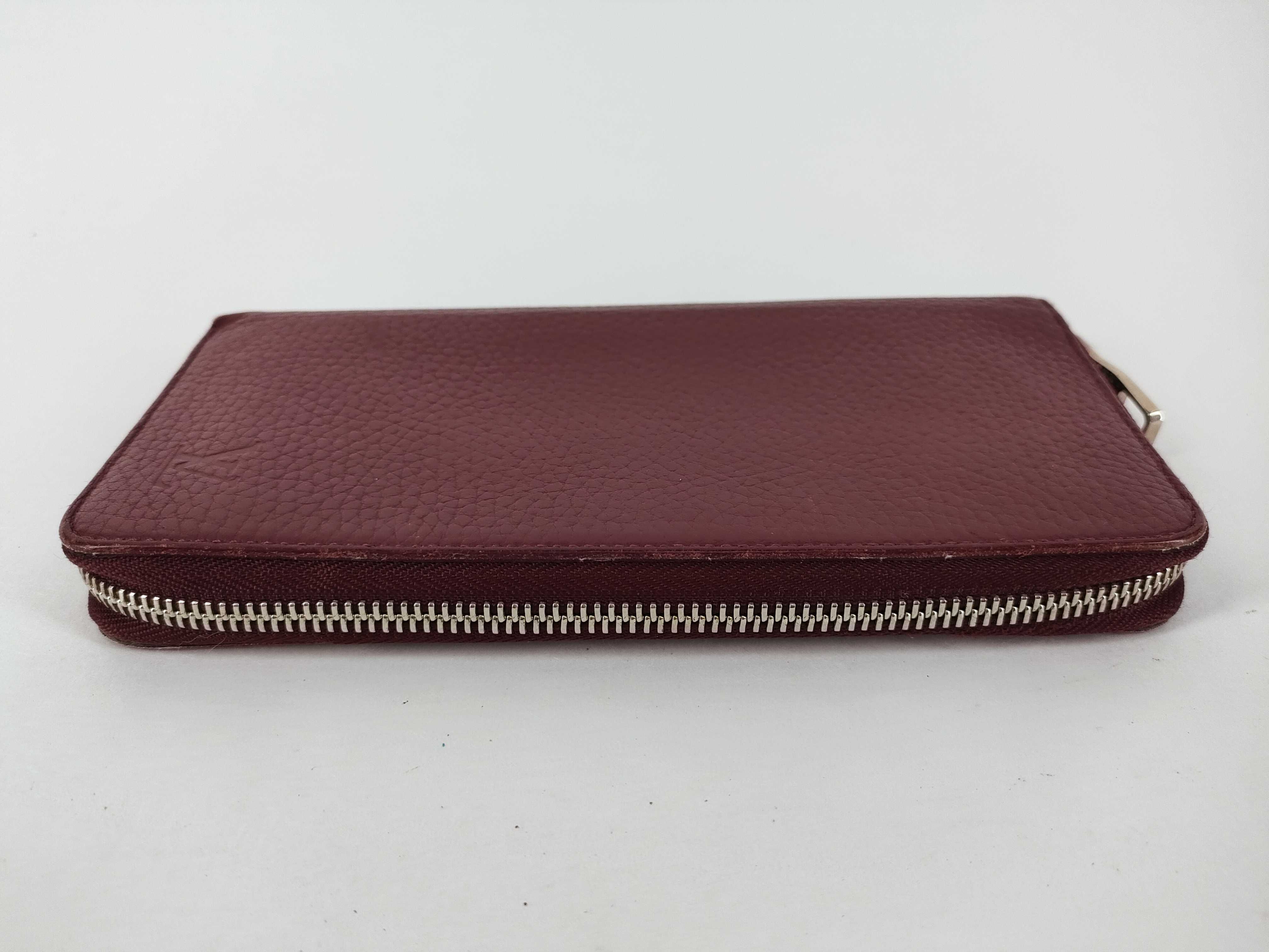 Taiga Zippy Wallet M58410 CA2154 Taurillon Bordeaux Wallet — view 7