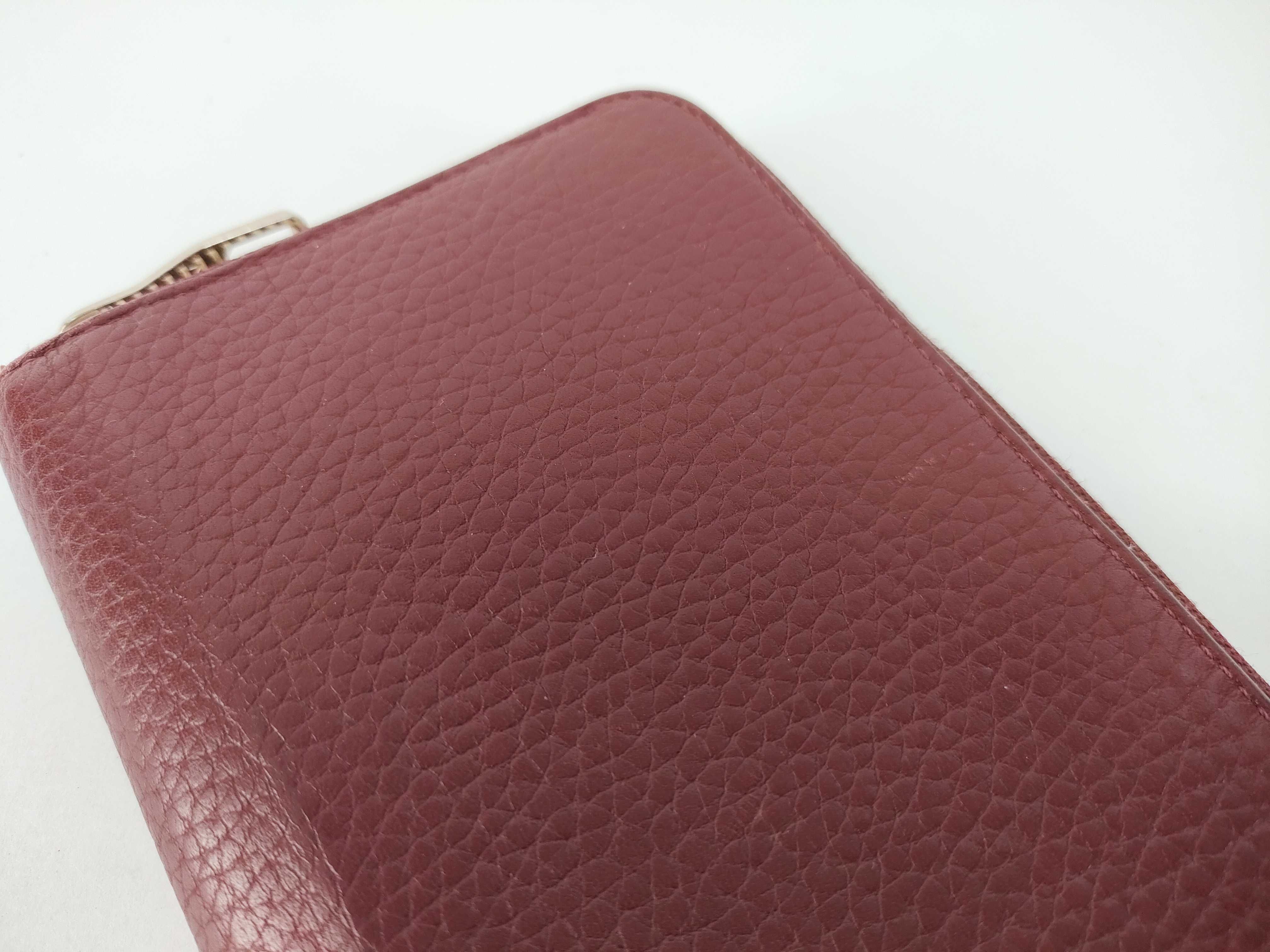 Taiga Zippy Wallet M58410 CA2154 Taurillon Bordeaux Wallet — view 9