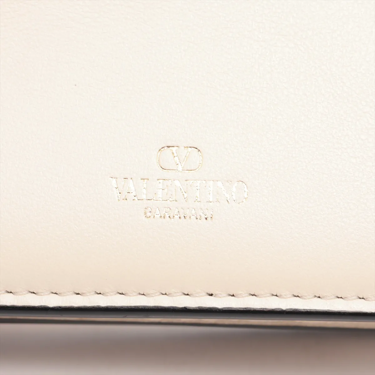 V Logo Signature Leather Compact Wallet Ivory — view 6