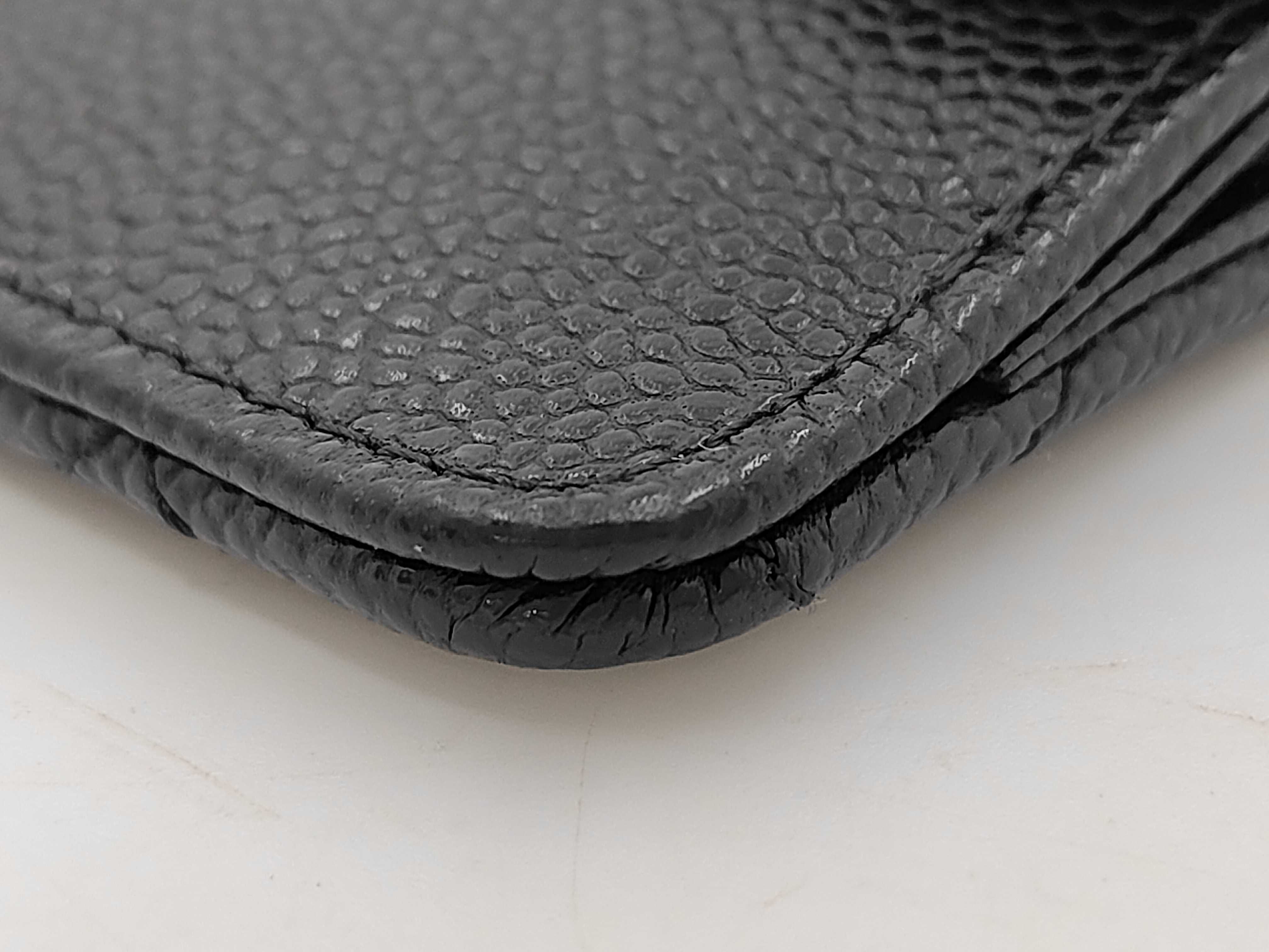 Matelassé Caviar Skin Chain Wallet (Serial Number 30s) — view 4