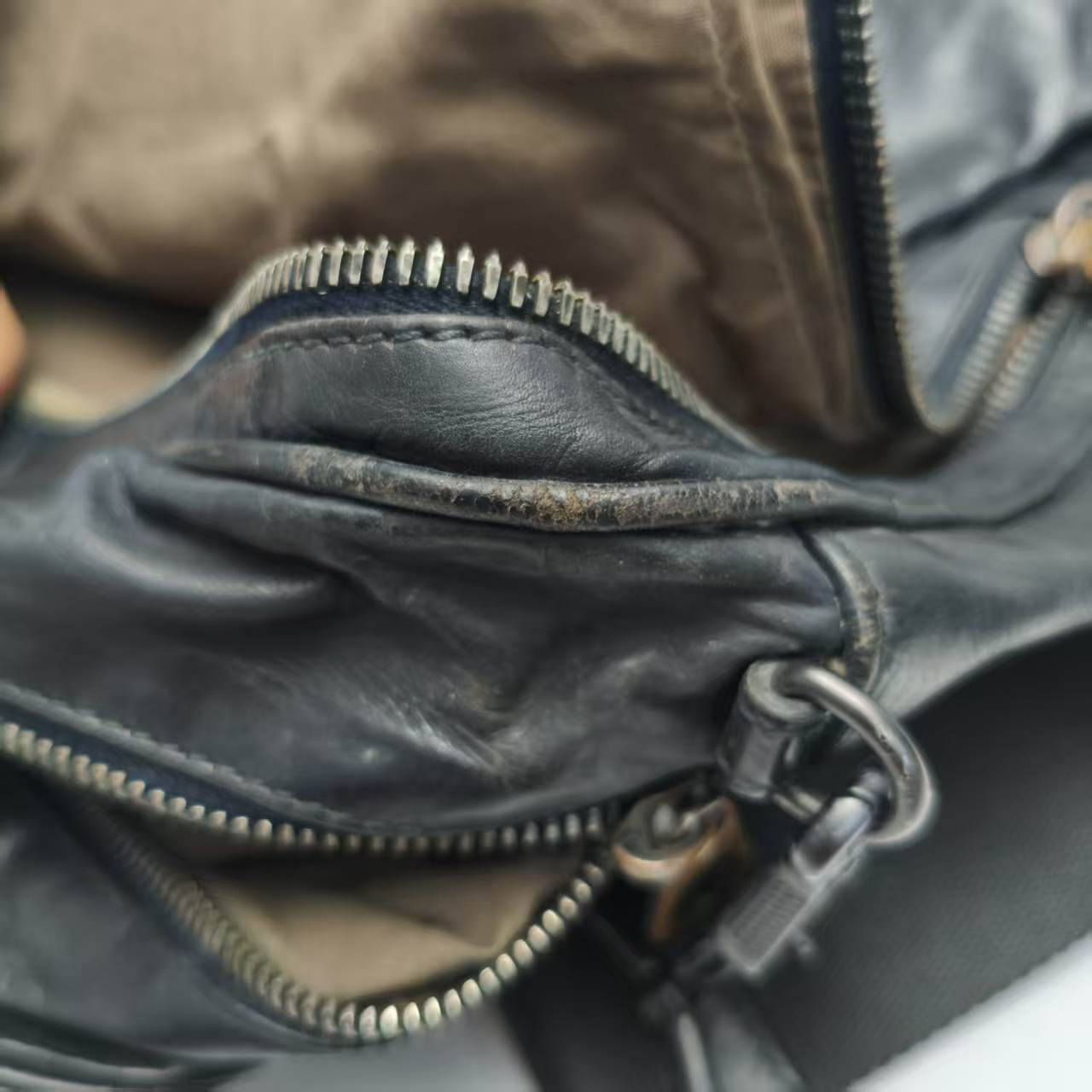 【*Shipped from: China*】BOTTEGA VENETA Leather Shoulder Bag — view 10