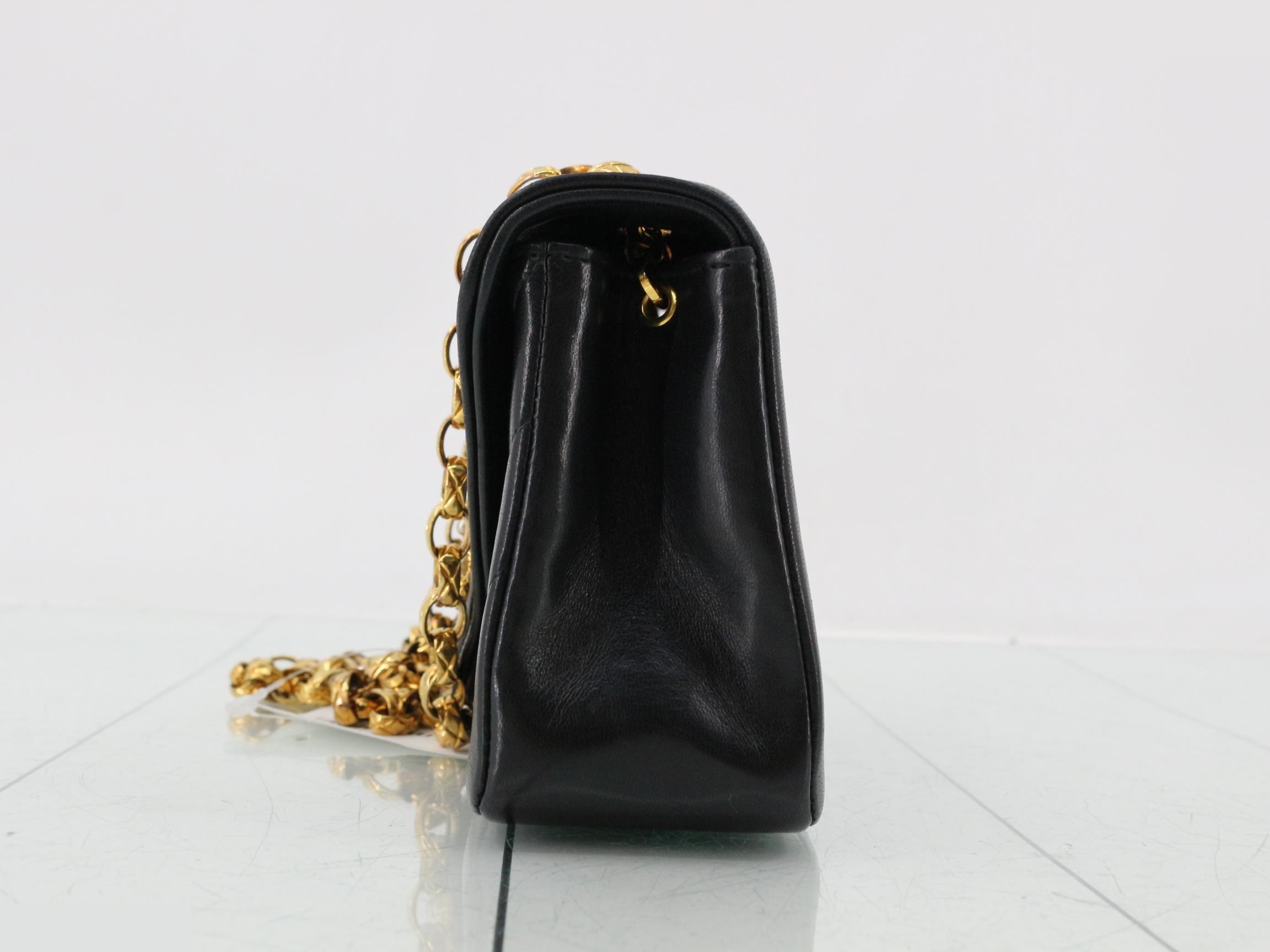 Mademoiselle (Bag) - Shoulder Bag — view 3
