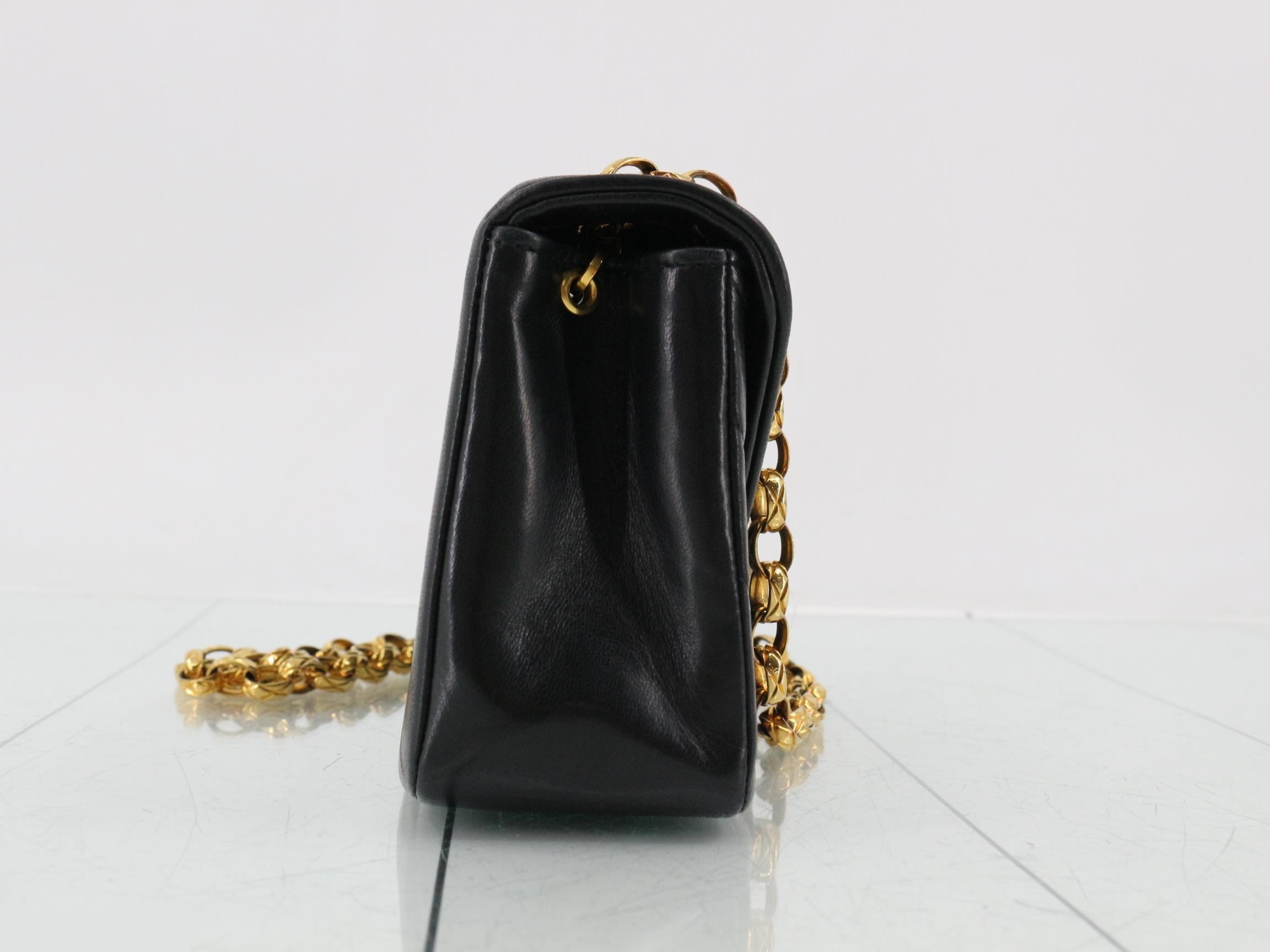 Mademoiselle (Bag) - Shoulder Bag — view 4