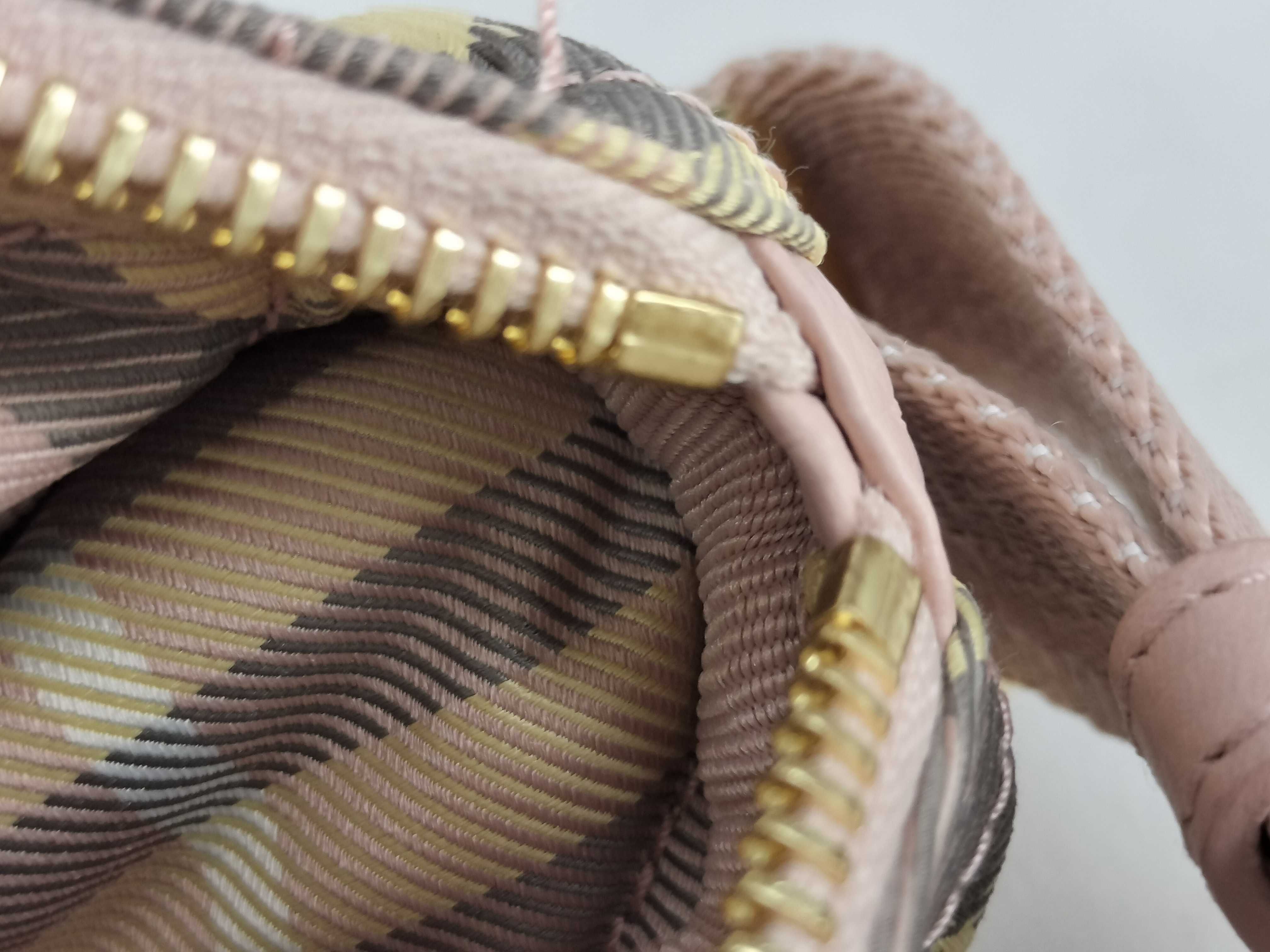 BAG LONDON NYLON QUILTED SHOULDER PINK Shoulder Bag — view 9