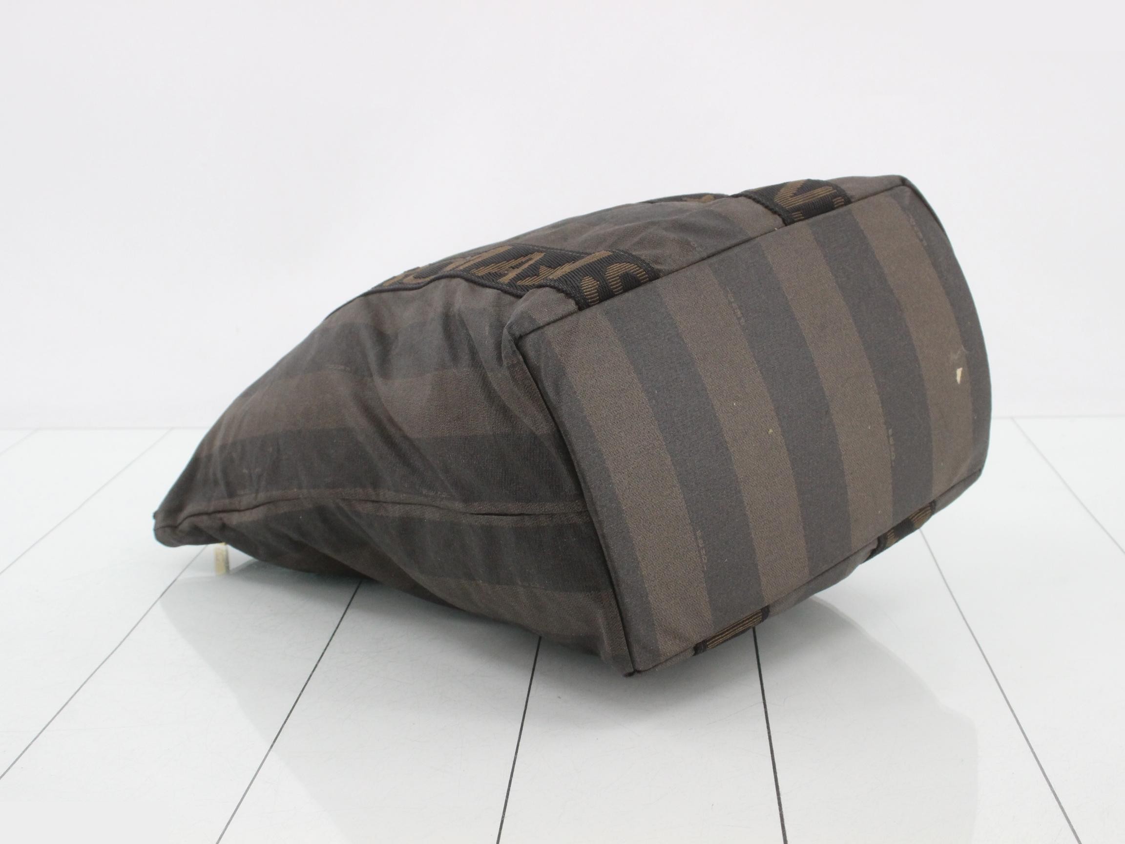 handbag — view 5