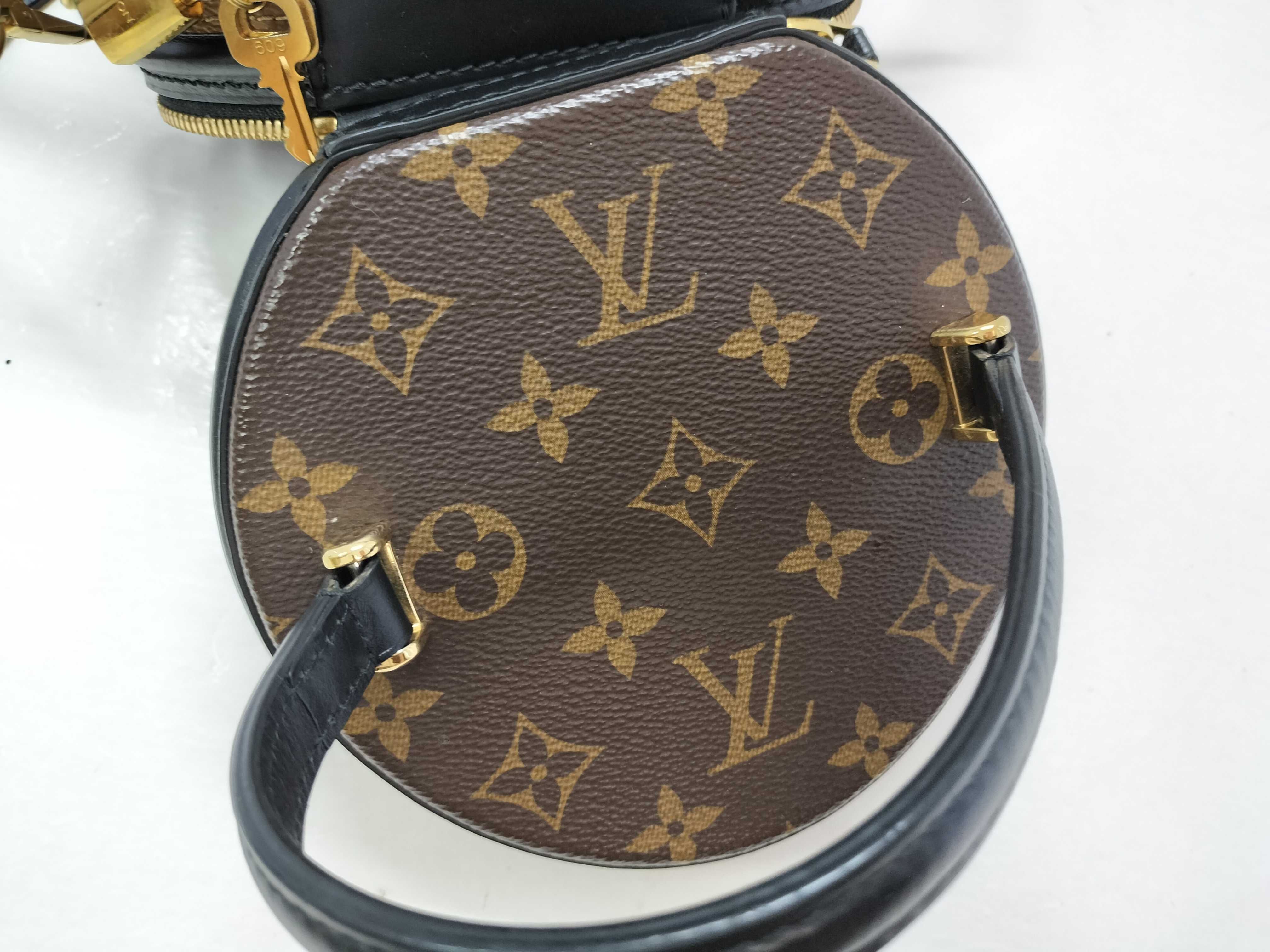 Monogram Louis Vuitton Monogram Cannes Noir Hand Shoulder Bag Vanity Bag — view 12