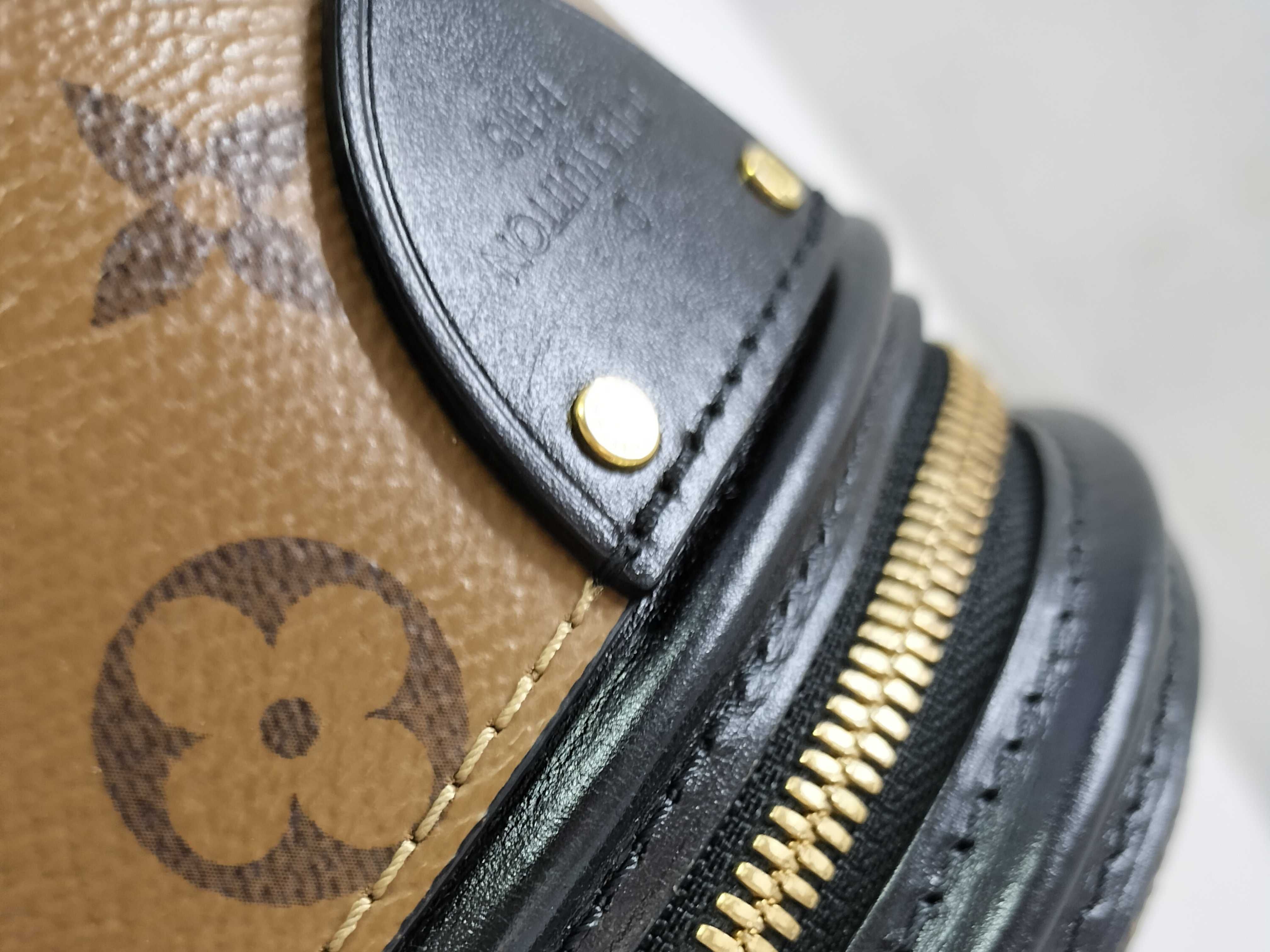 Monogram Louis Vuitton Monogram Cannes Noir Hand Shoulder Bag Vanity Bag — view 6
