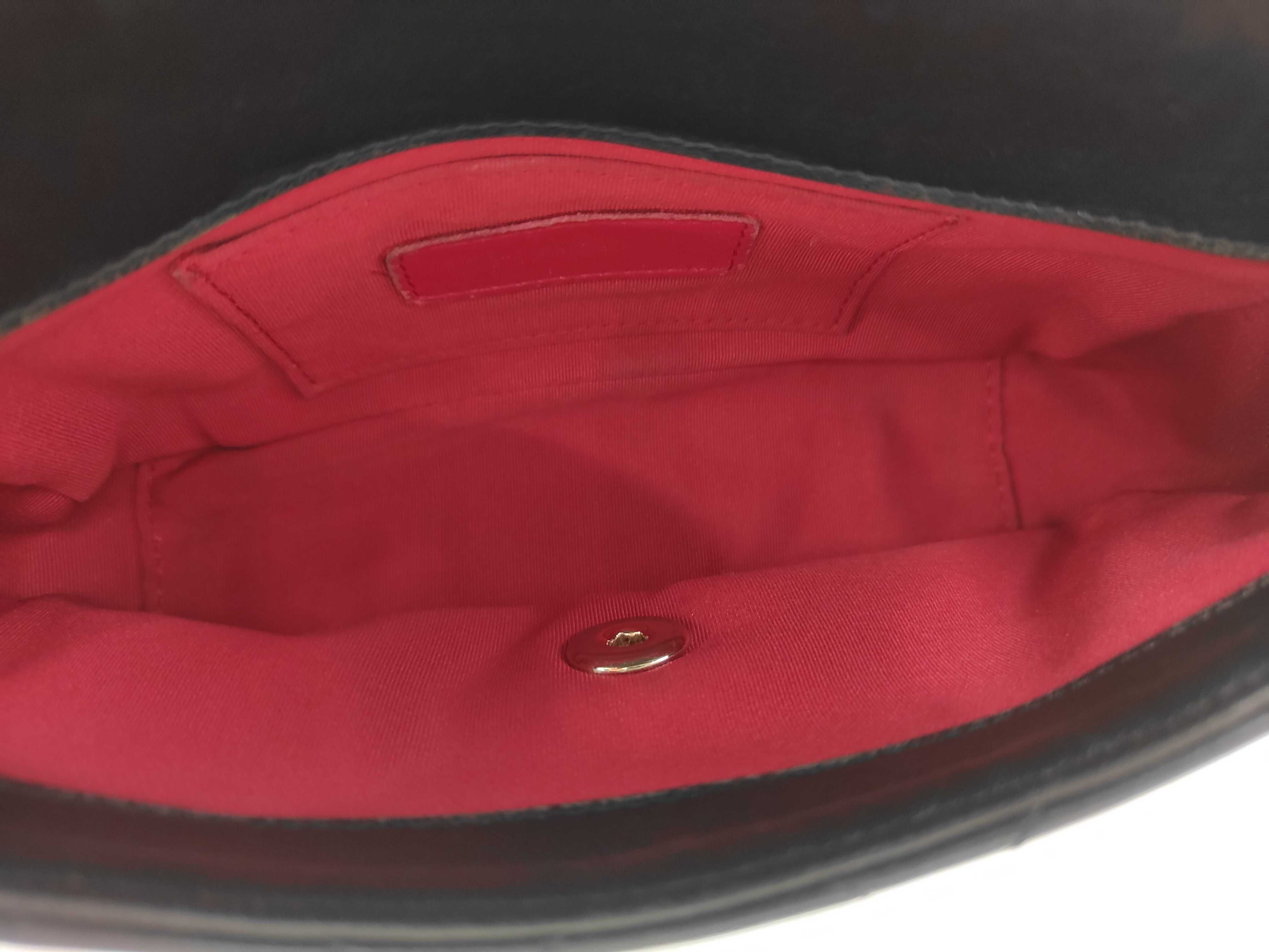 Matelassé Chain Shoulder Bag — view 8