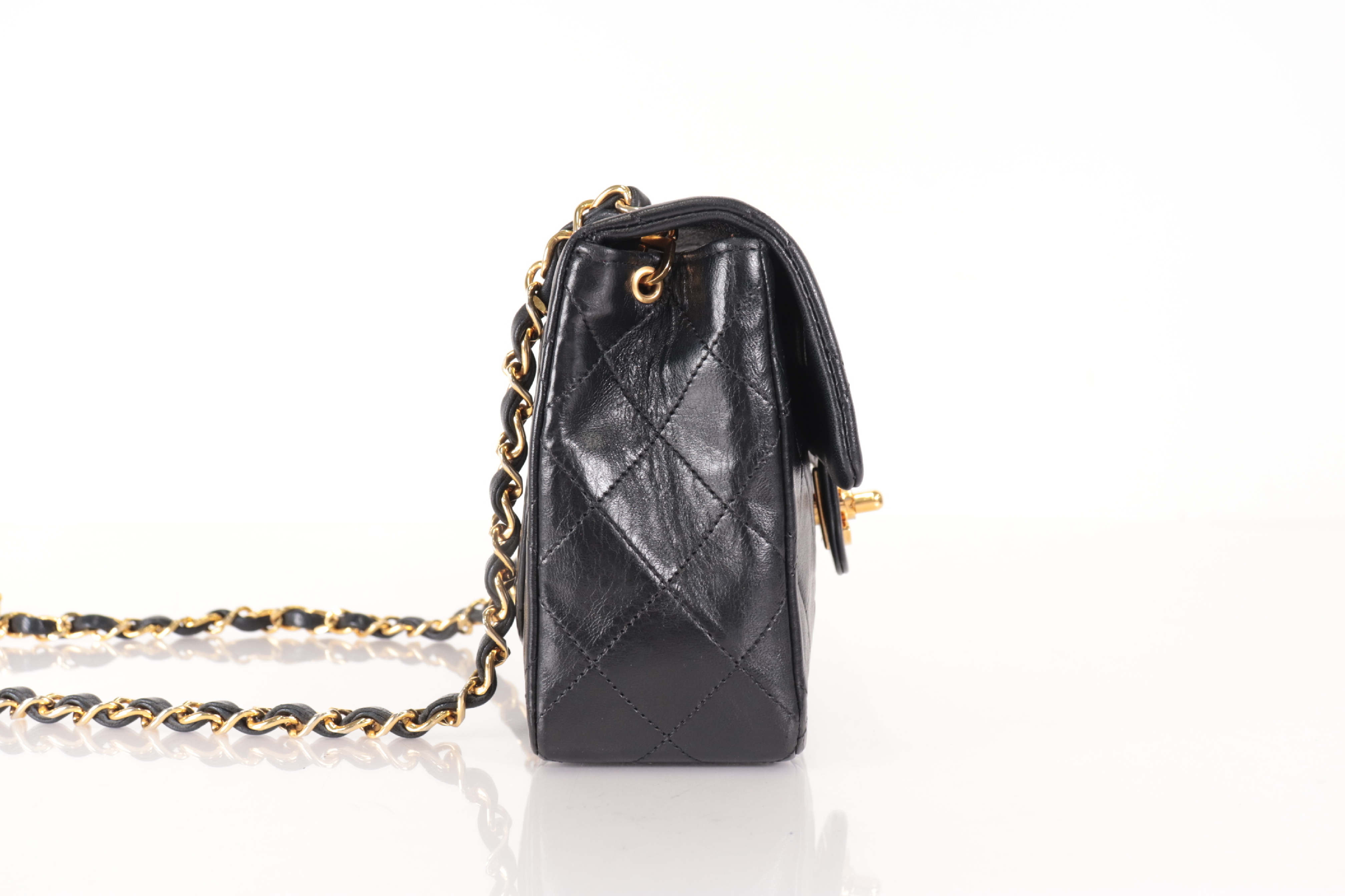 Mini Mat Lamb Chain Shoulder Bag (Series 1) — view 4