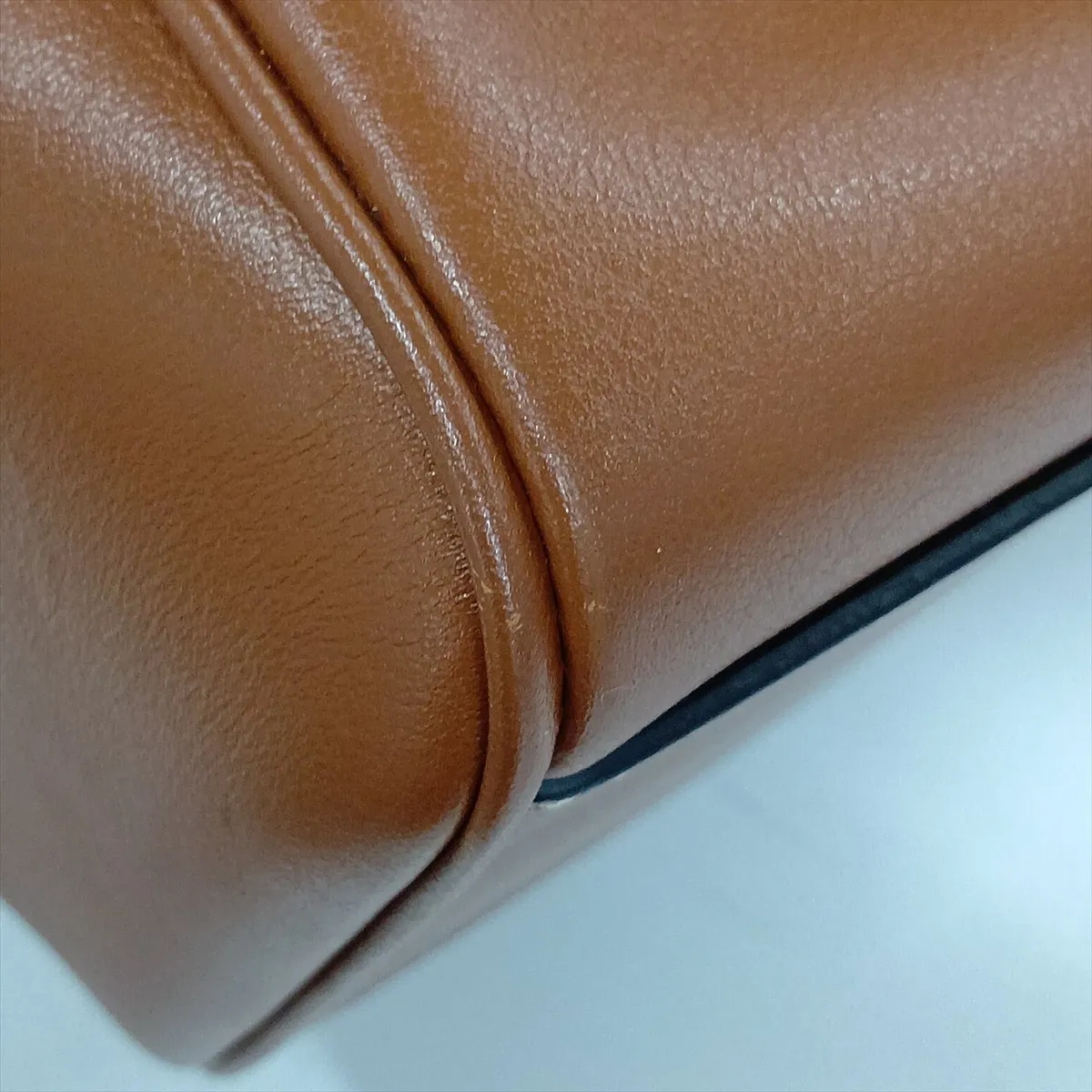 Cuir Triomphe Small Boston Leather 2-Way Handbag, Brown — view 13