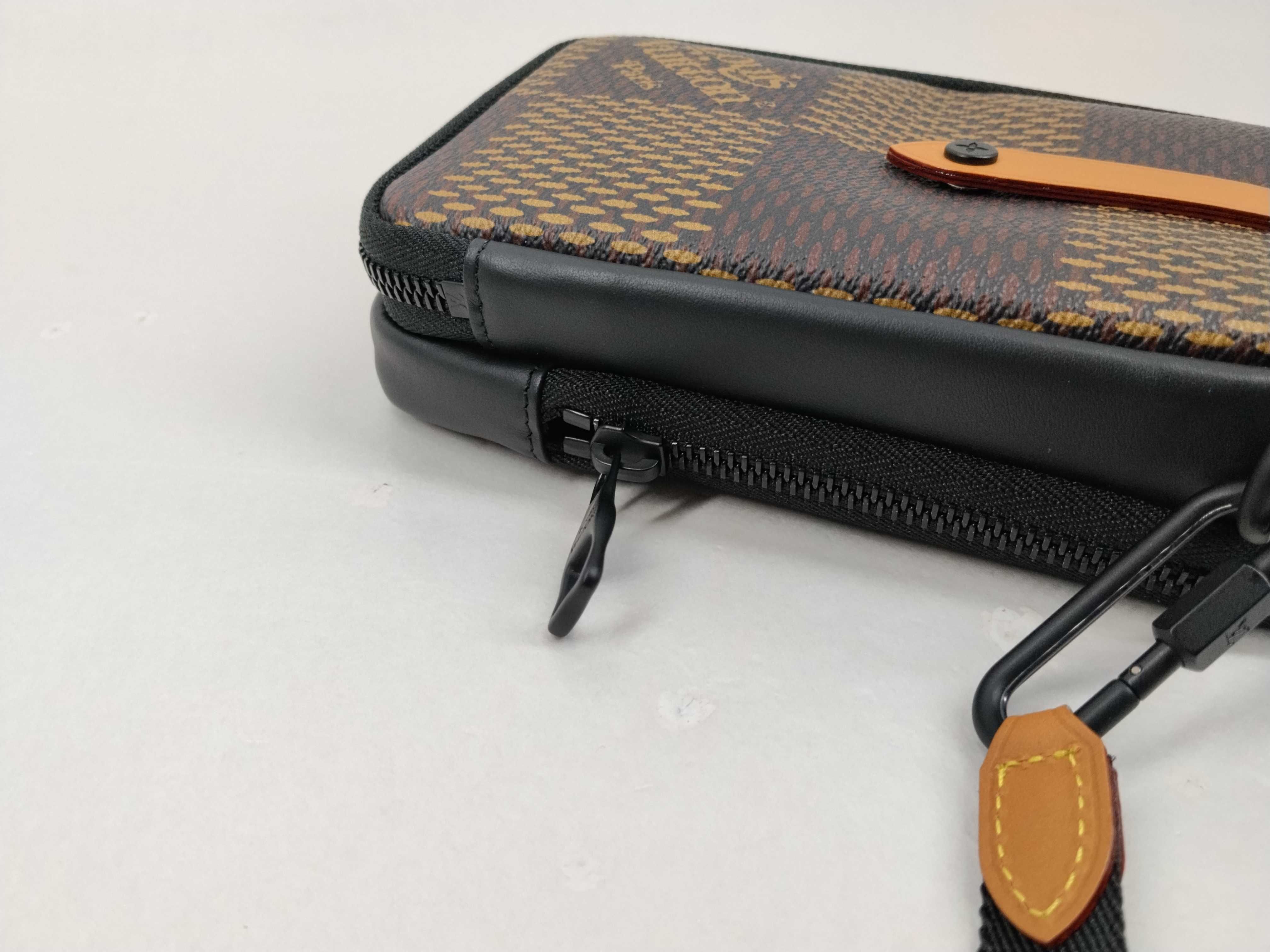Damier N40377 Louis Vuitton Double Phone Pouch Damier Giant RFID Turtle Virgil Abloh NIGO Collaboration Shoulder Bag — view 8