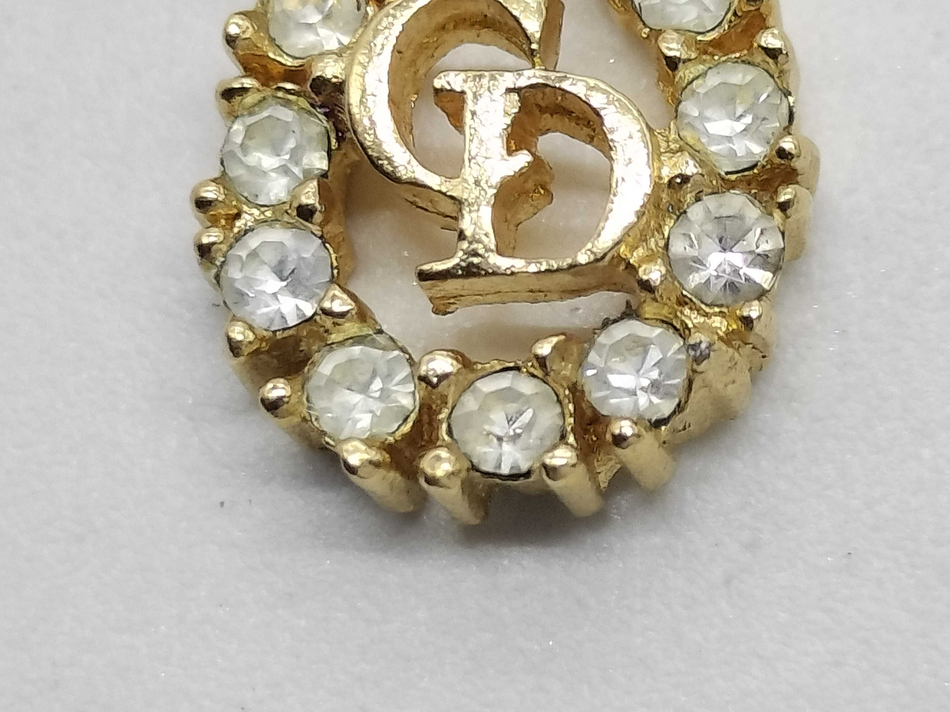 logo necklace (missing stone) — view 4