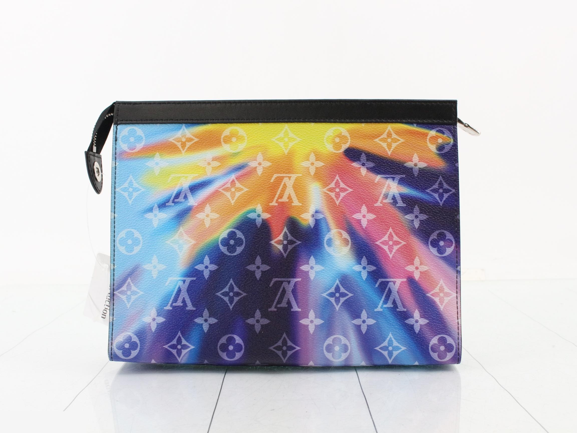 Monogram Sunset Pochette Voyage MM — view 2