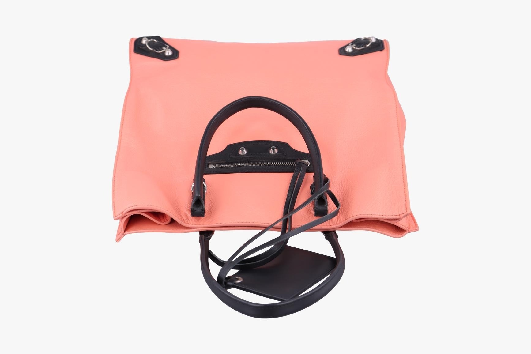 Paper Leather Pink x Black — view 5