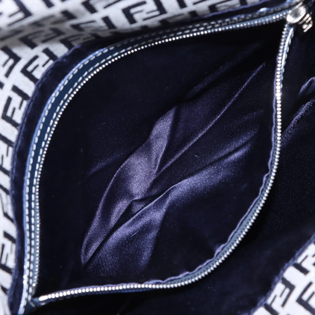 Zucchino Canvas x Leather Shoulder Bag Navy x Gray 26796 — view 8