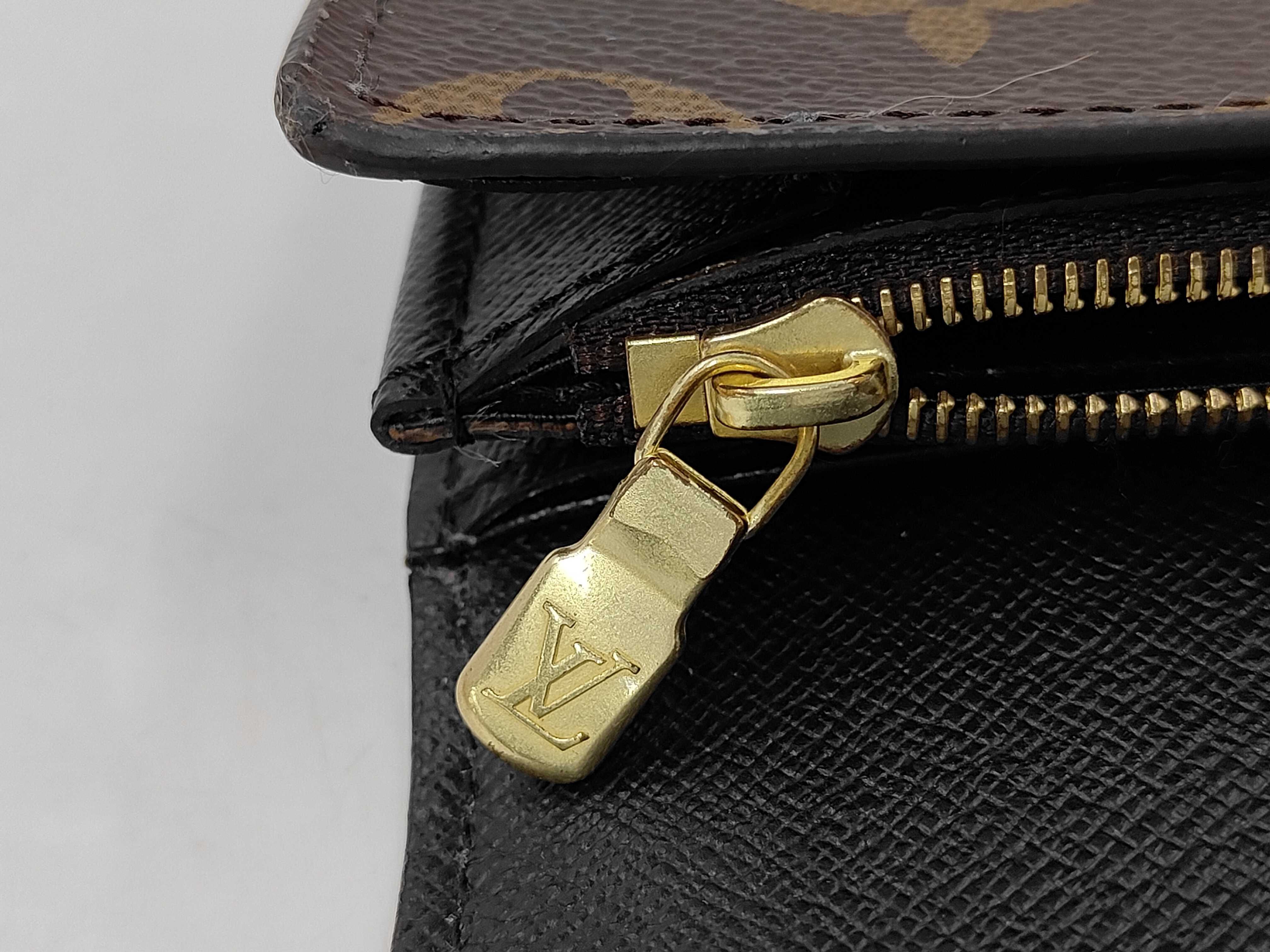 Monogram Giant Reverse Portefeuille Sarah Wallet — view 8