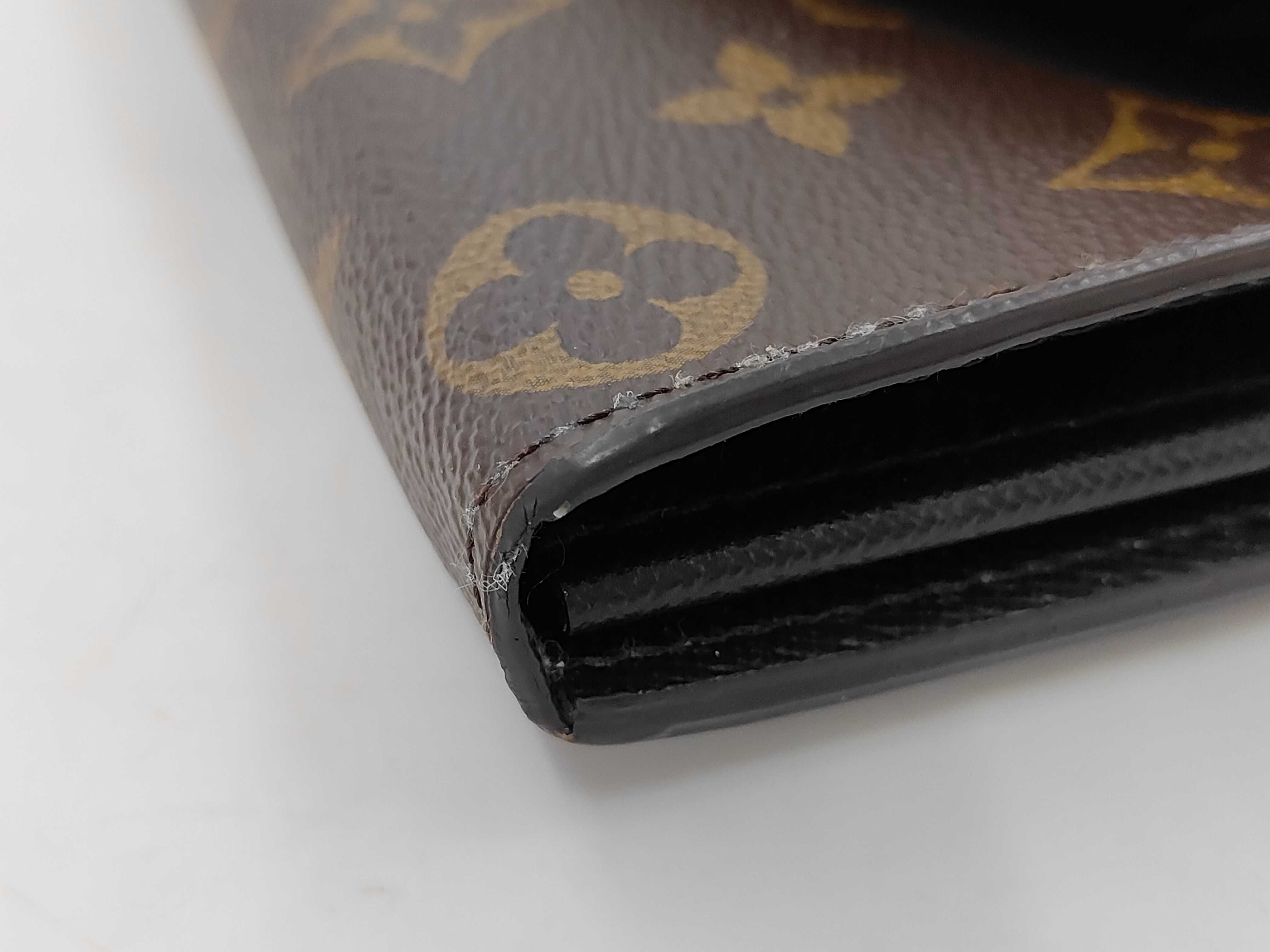 Monogram Giant Reverse Portefeuille Sarah Wallet — view 9