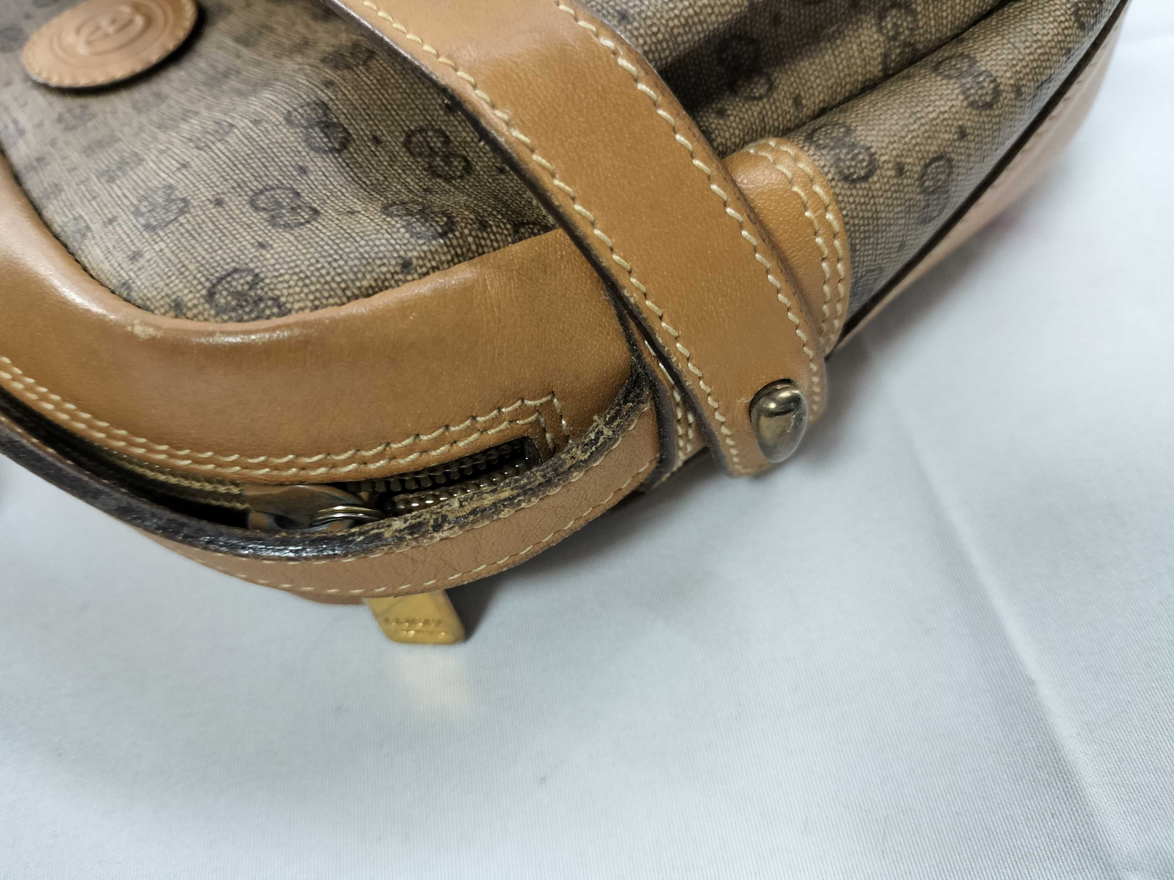 GG Canvas Old Shoulder Bag — view 5