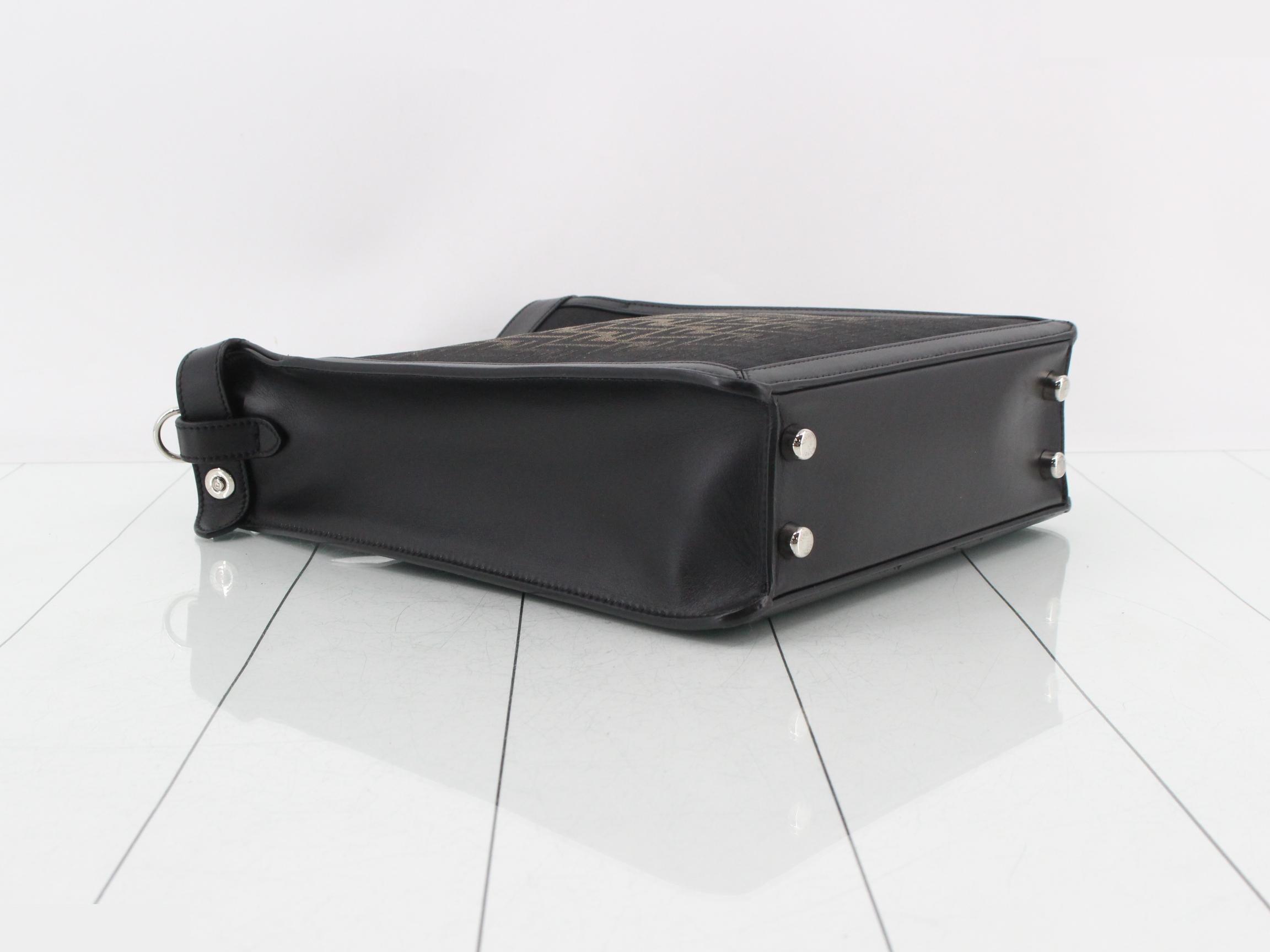 ZUCCA Peekaboo 2-way Shoulder Bag/Handbag — view 5