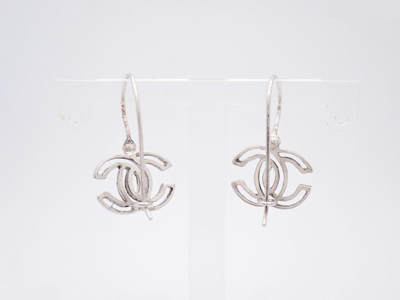 98A Earrings — view 2