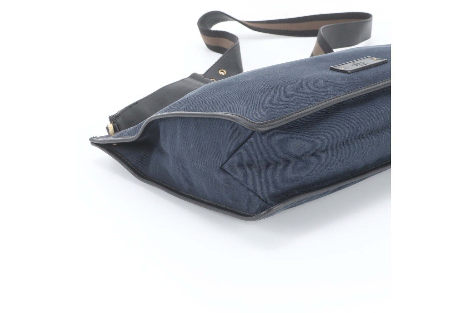 Leather shoulder bag, crossbody bag, messenger bag, business bag. — view 5