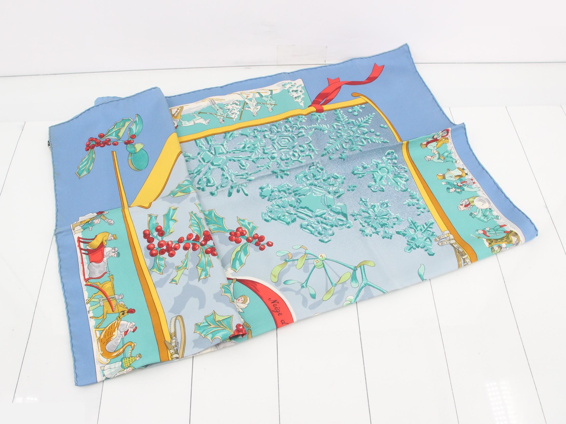 Scarf with tag — view 3