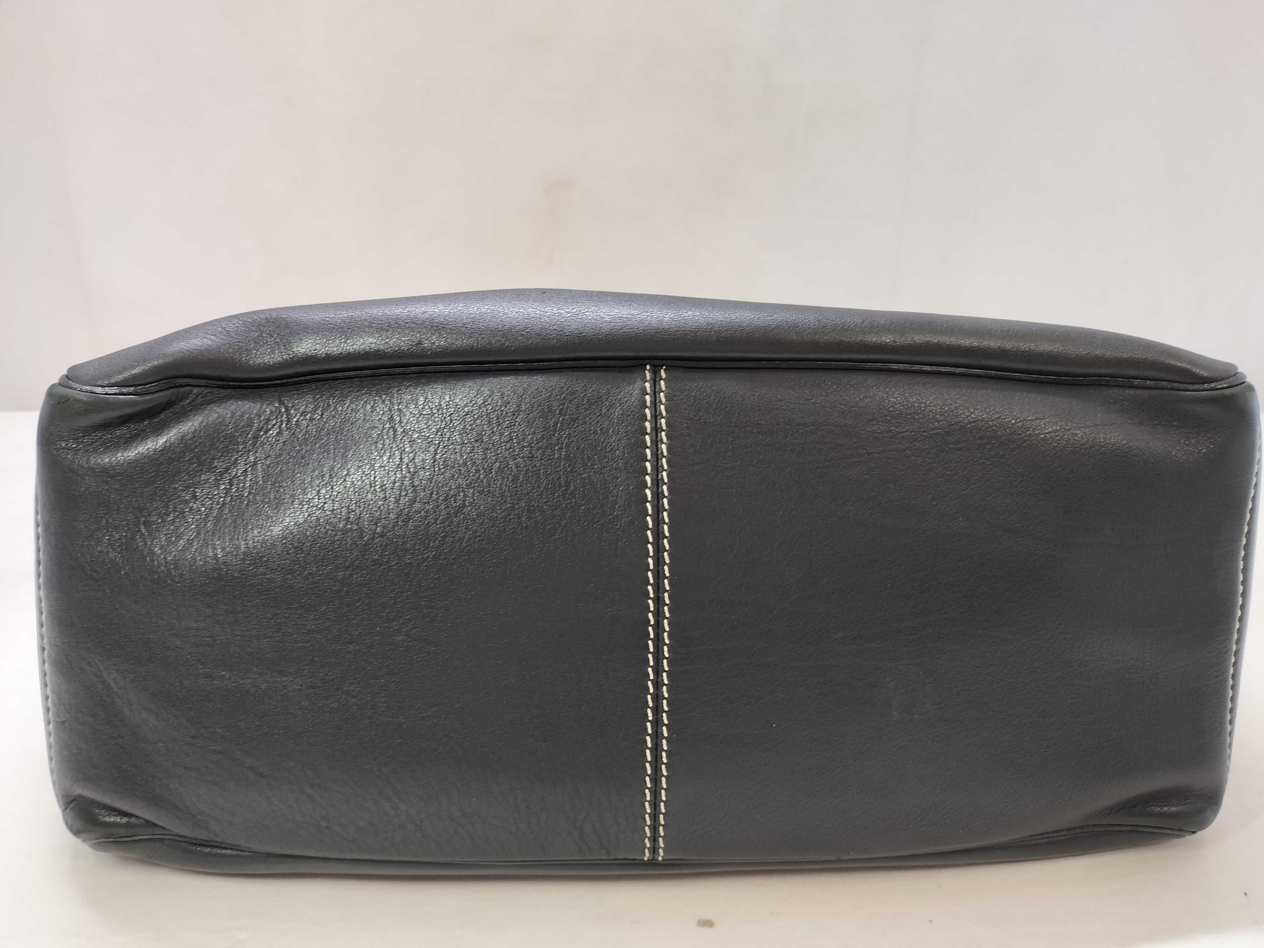 handbag, black, with dust bag. — view 14