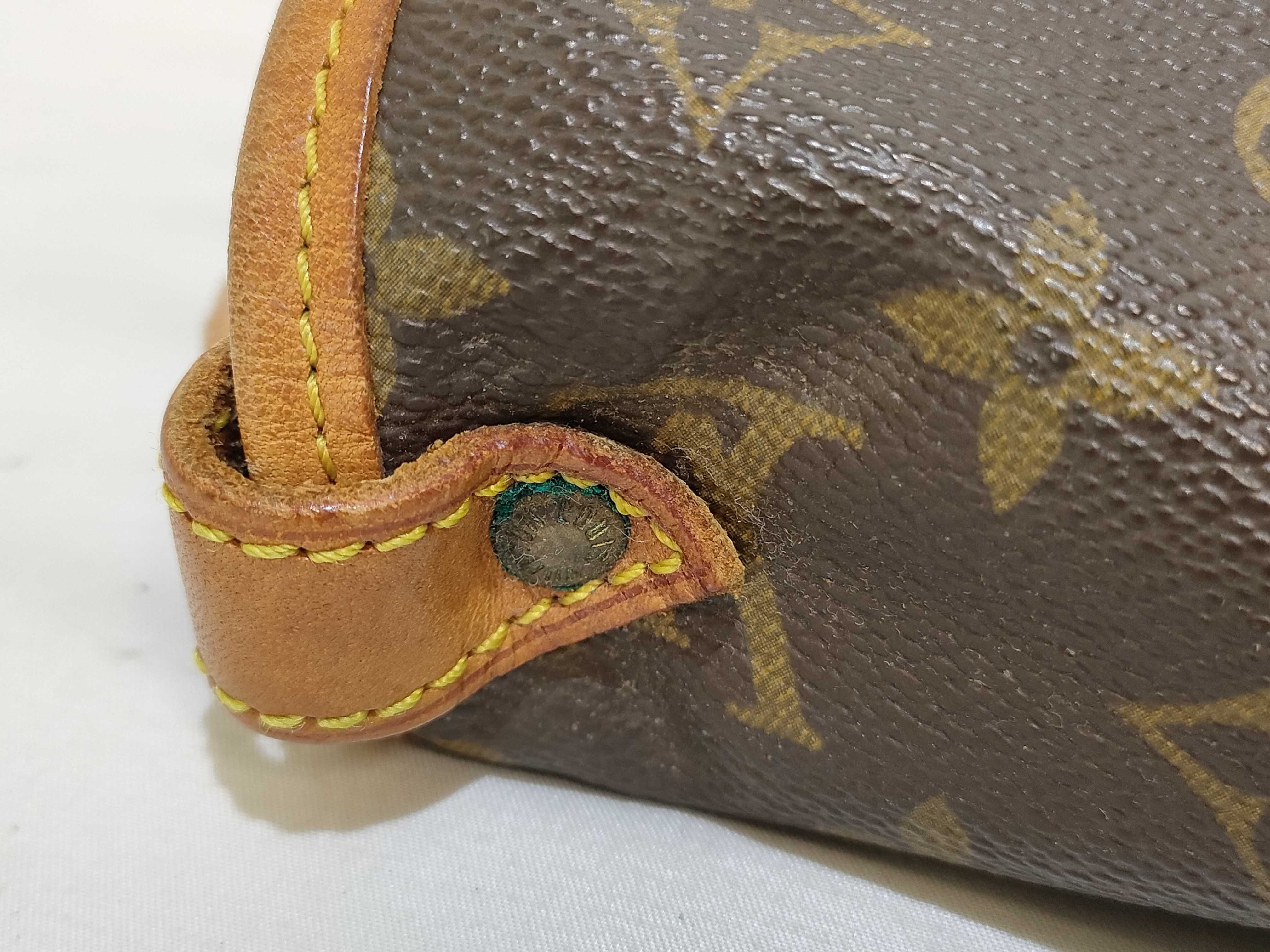 Monogram LV Saumur Shoulder Bag — view 15
