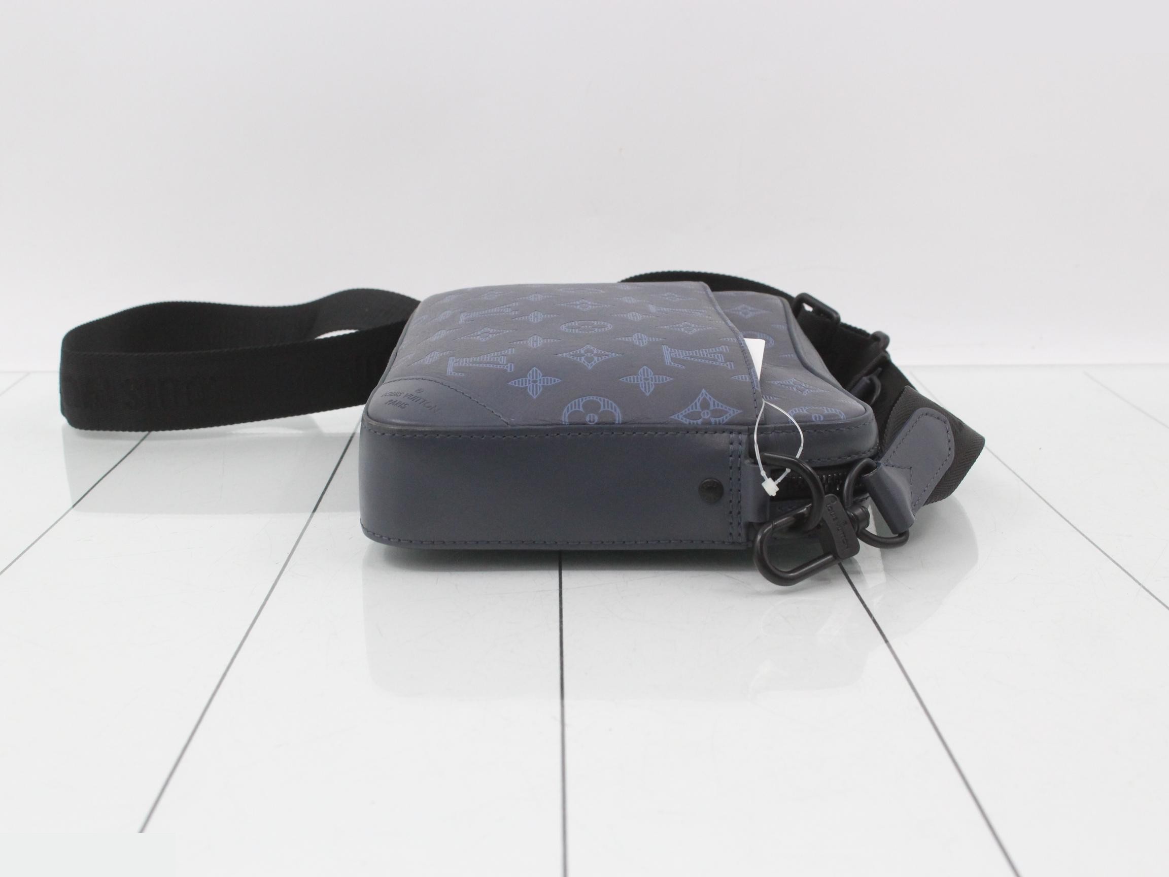 Monogram Shadow Duo Messenger Navy River Blue IC Chip — view 3