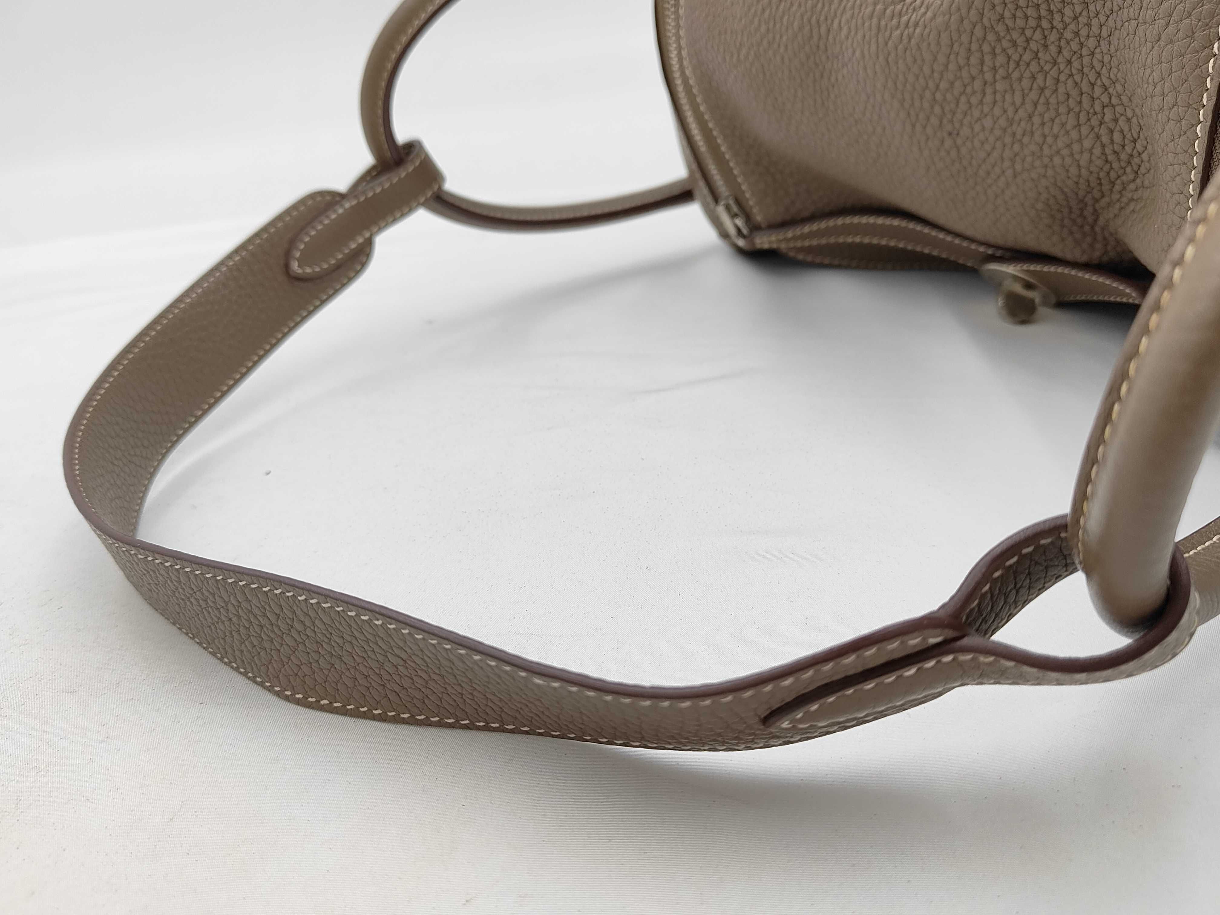 Lindy 30 Taurillon Etoupe X-stamp handbag — view 3