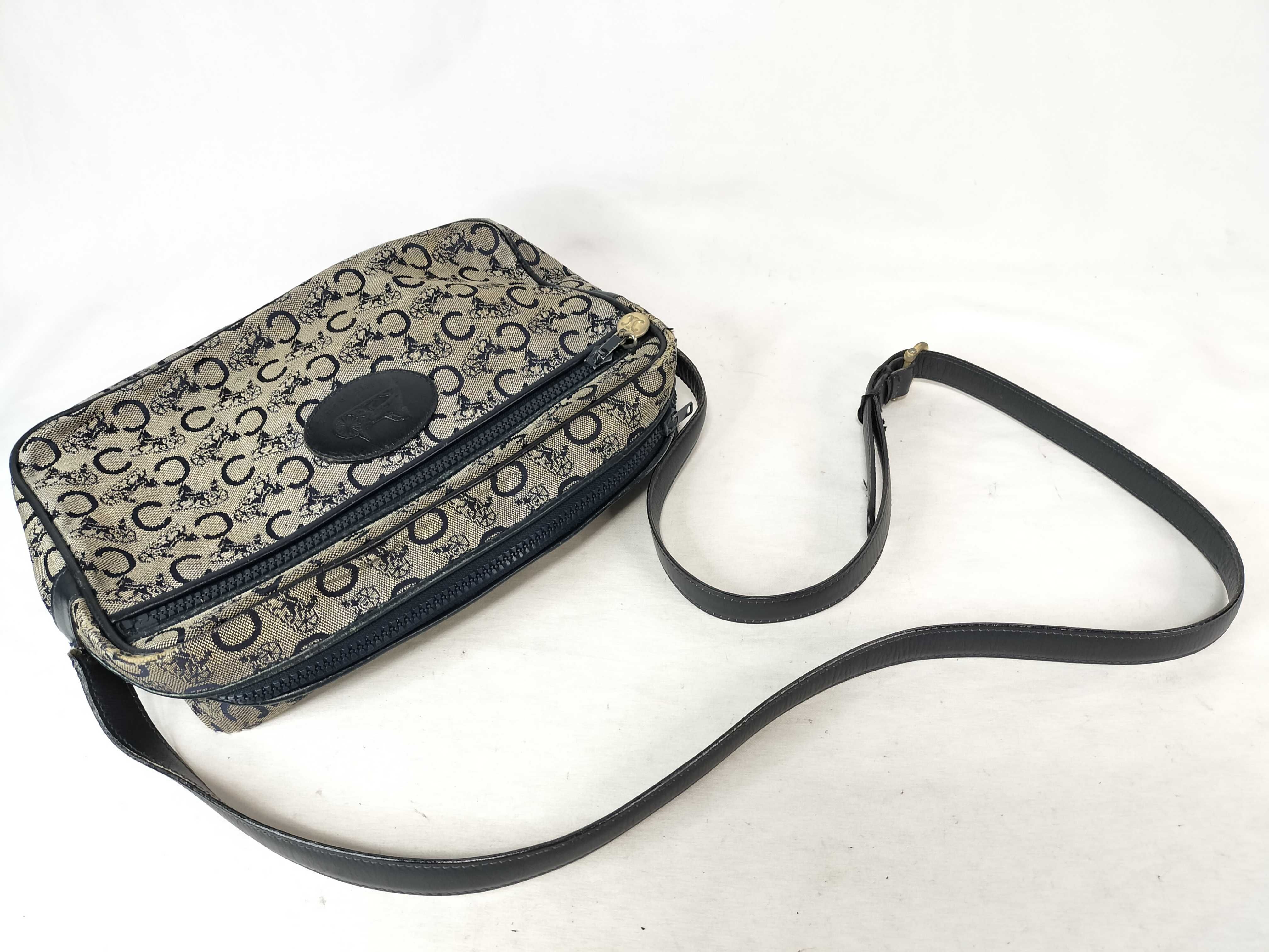 shoulder bag — view 3