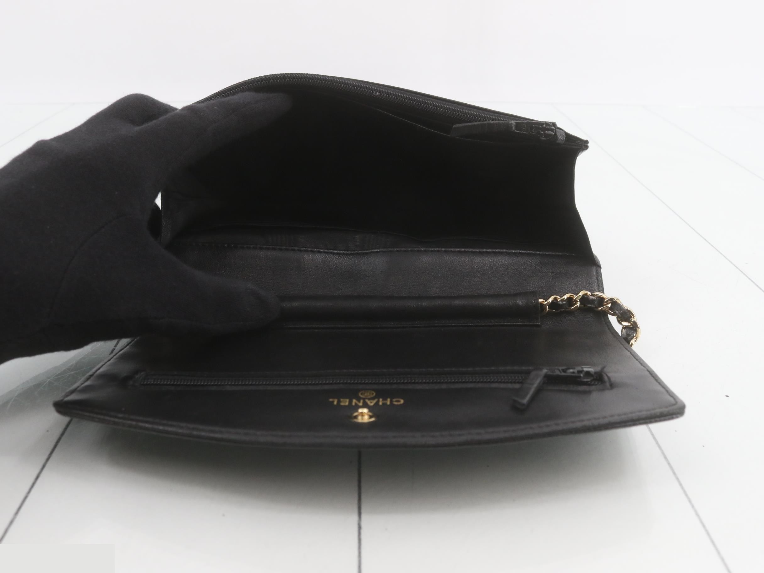 Item #11: Black, Gold hardware, Coco Mark, Chain Shoulder Wallet — view 4