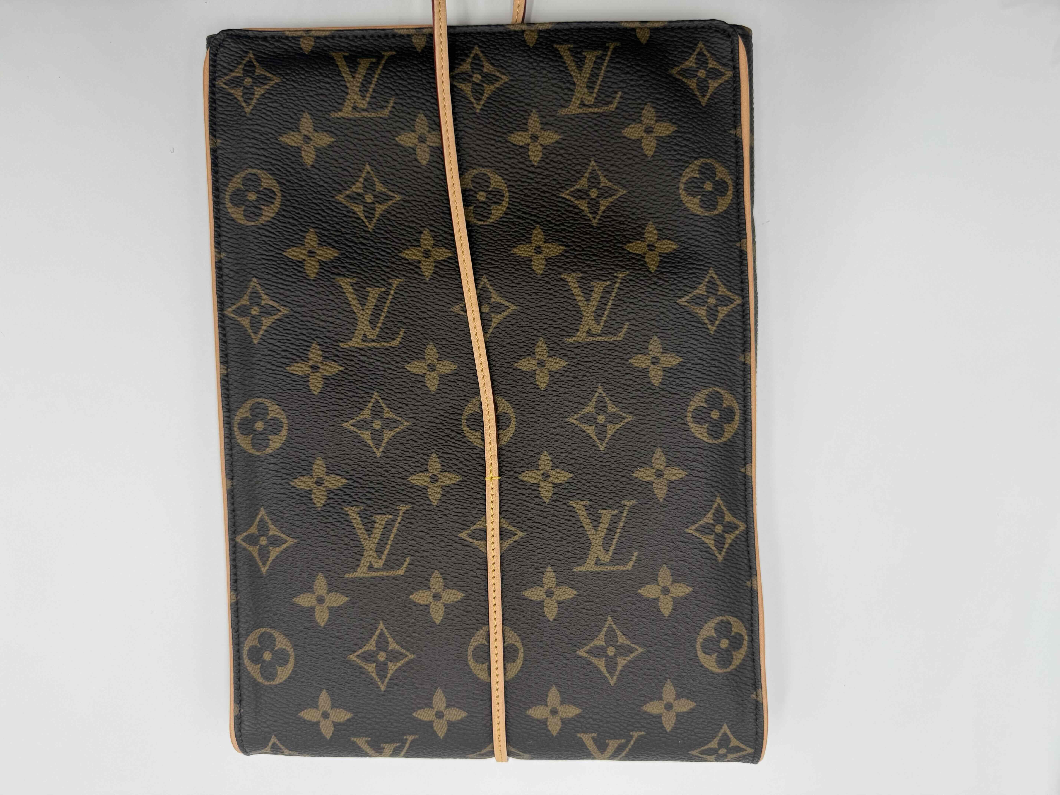Monogram Trouse Bijou Pliable M47837 Makeup Pouch Accessory Case Jewelry Pouch — view 2