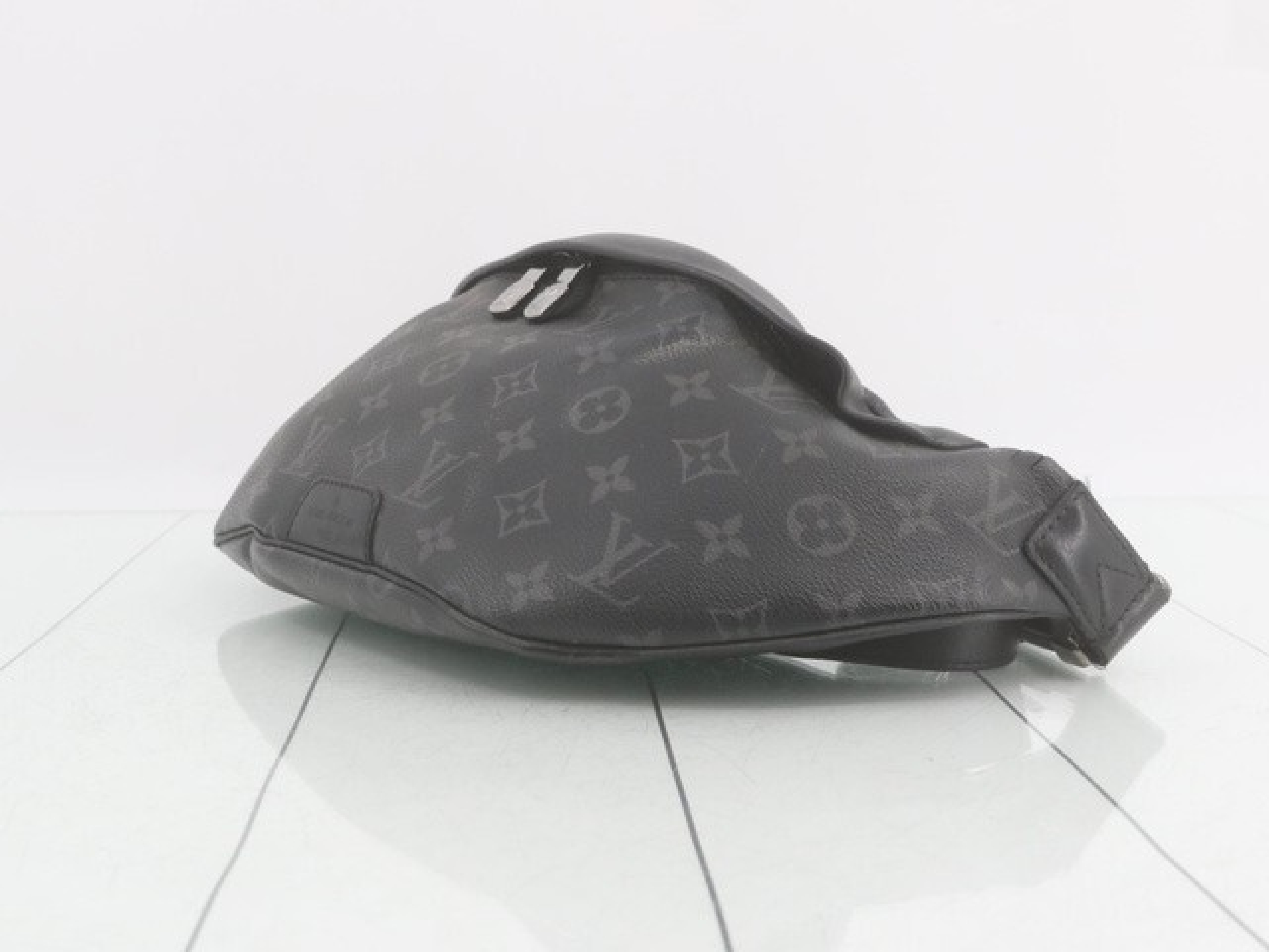 Monogram Eclipse Discovery CA1129 Bumbag Shoulder Bag — view 4