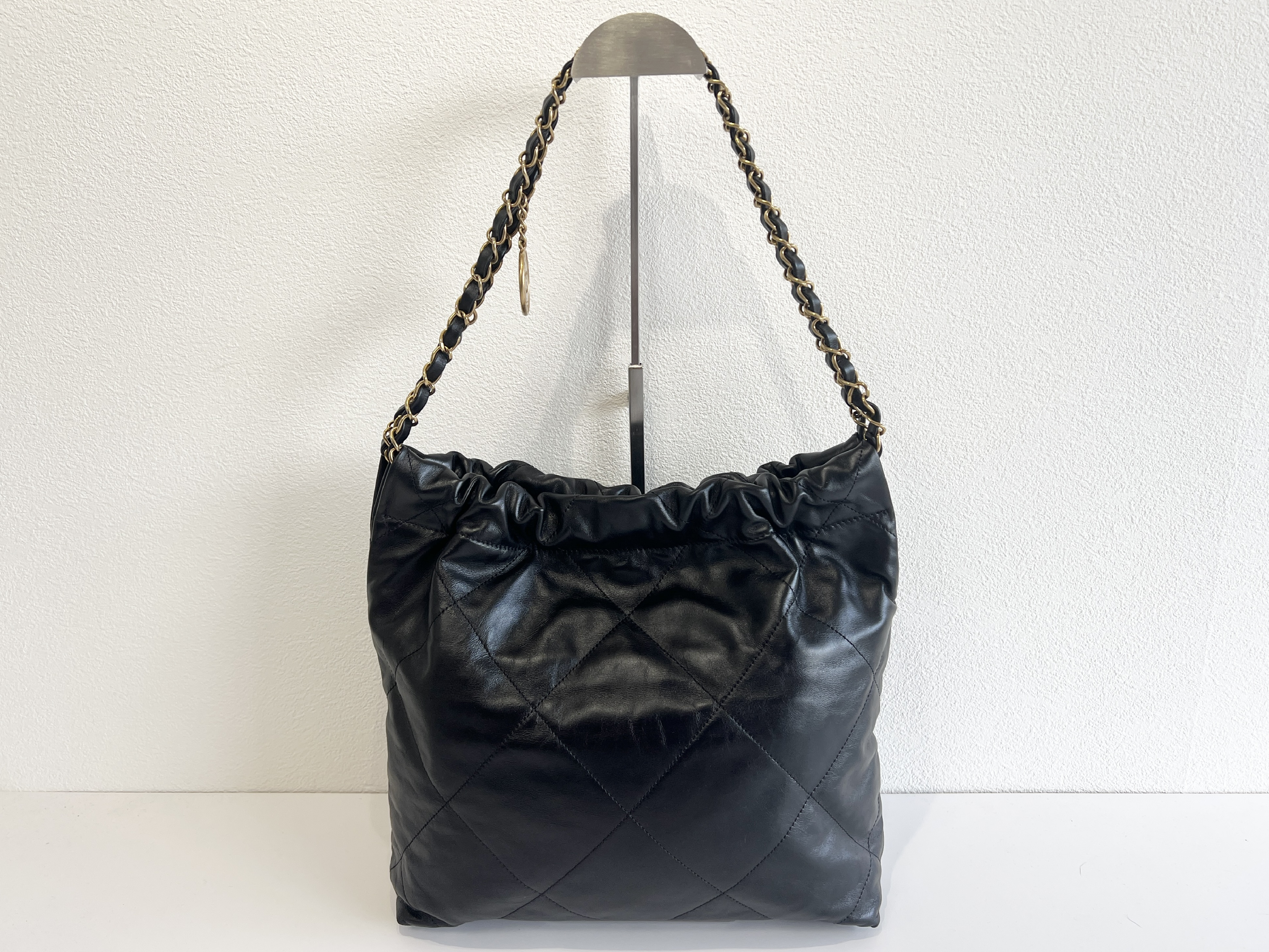 22 Shiny Calfskin Lambskin Leather Coco Mark Charm Chain Shoulder Bag Tote Bag with Pouch Serial Plate Gold Hardware Shoulder Bag — view 3