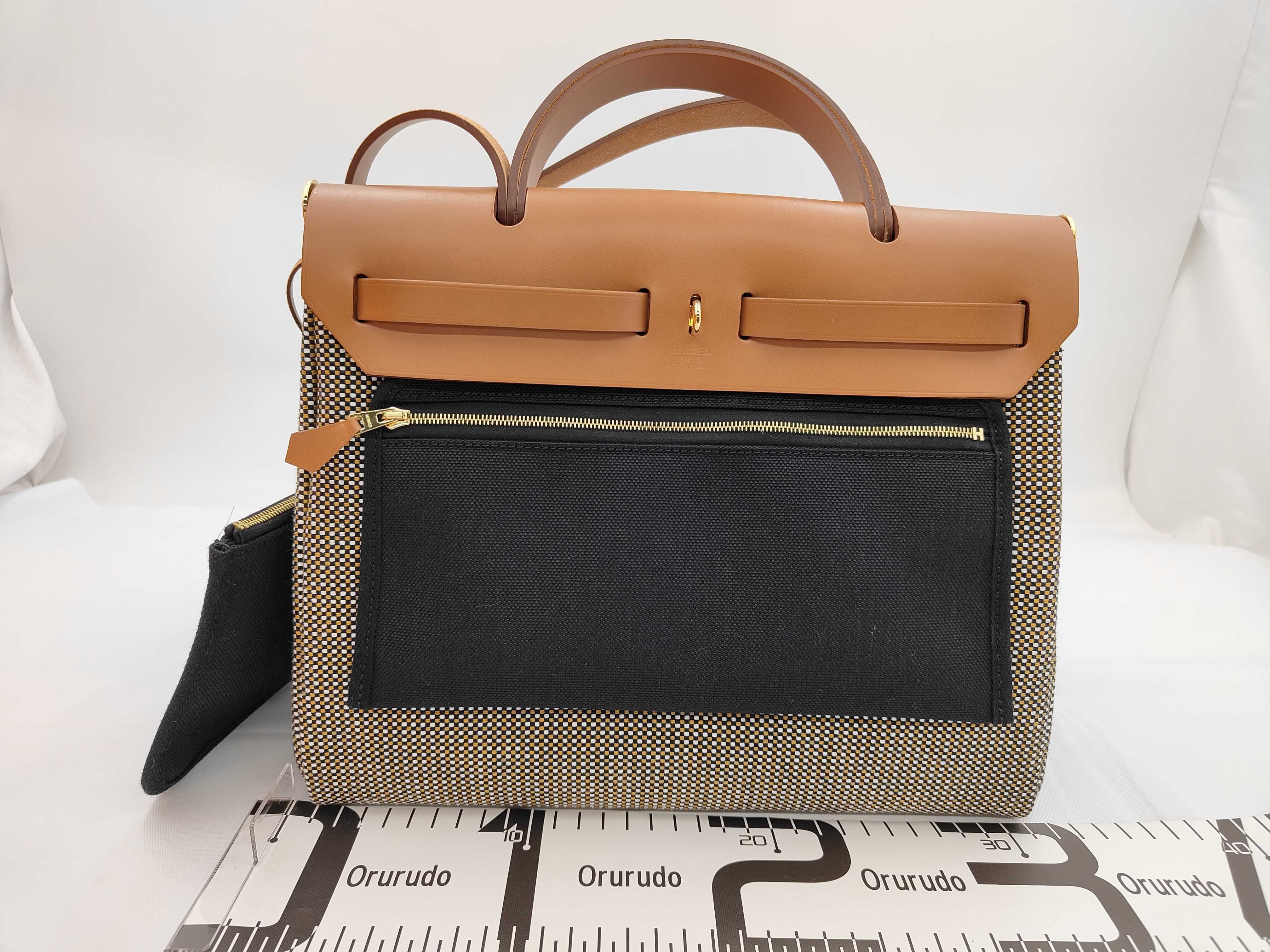 Herbag Zip PM Gold GP U Stamp Shoulder Bag — view 2