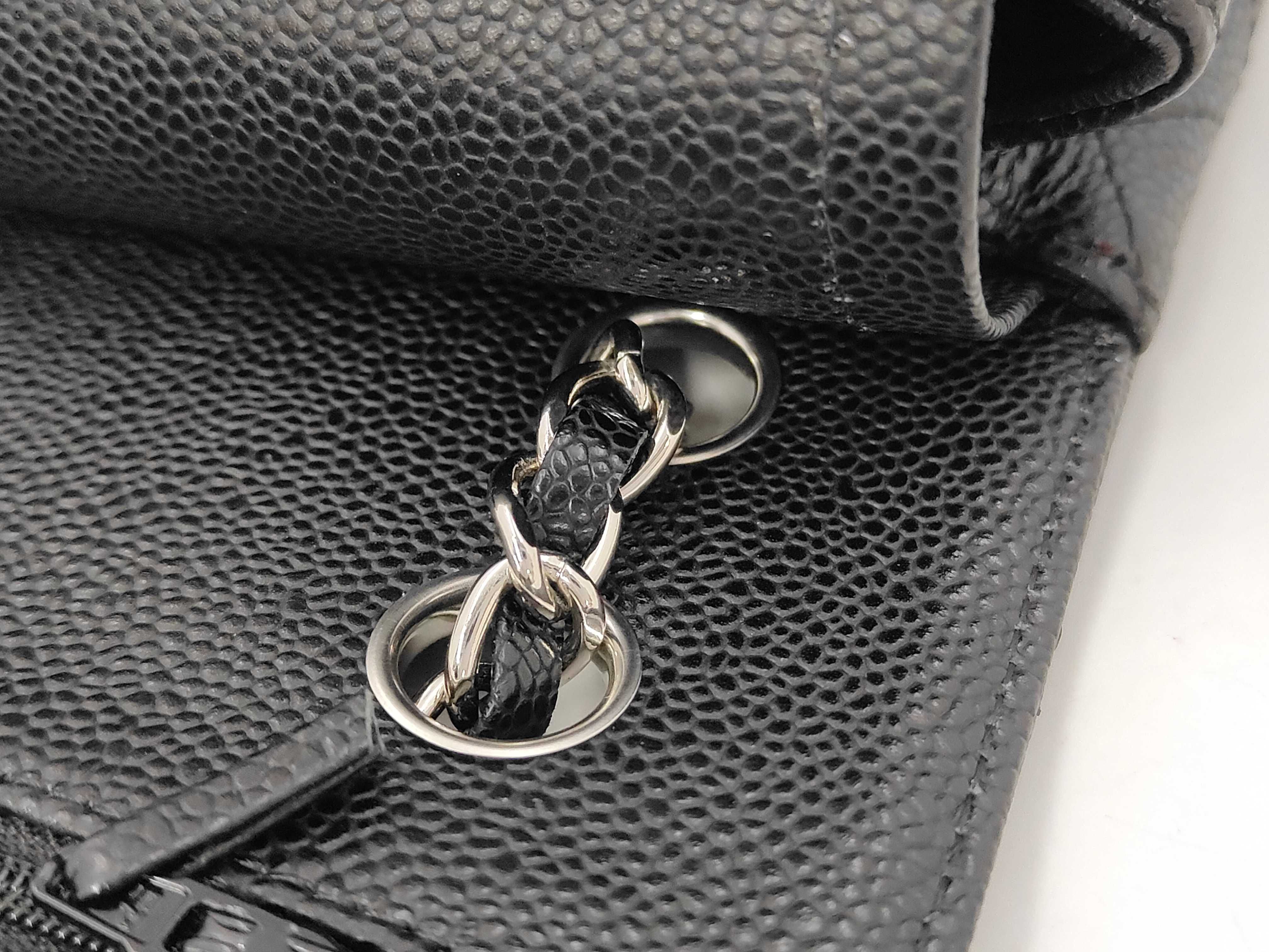 Matelassé Shoulder Bag — view 9